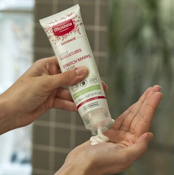 MUSTELA Krem na rozstępy 150ml KRÓTKA DATA: 01.07.2024 Pojemność 150 ml