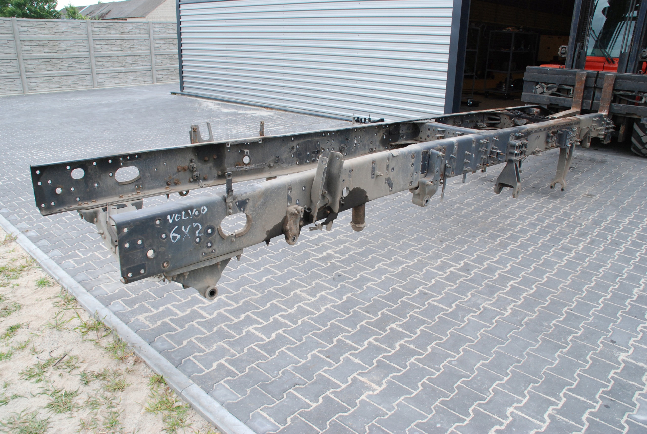 VOLVO FH13 460 EURO 5 RAMA 6X2 2013r