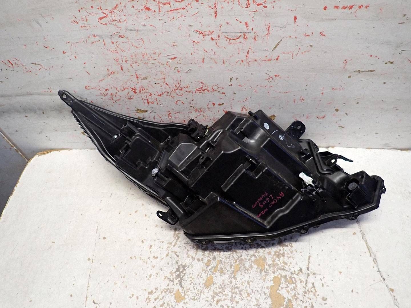 light front front left TOYOTA AYGO X 2021- FULL LED