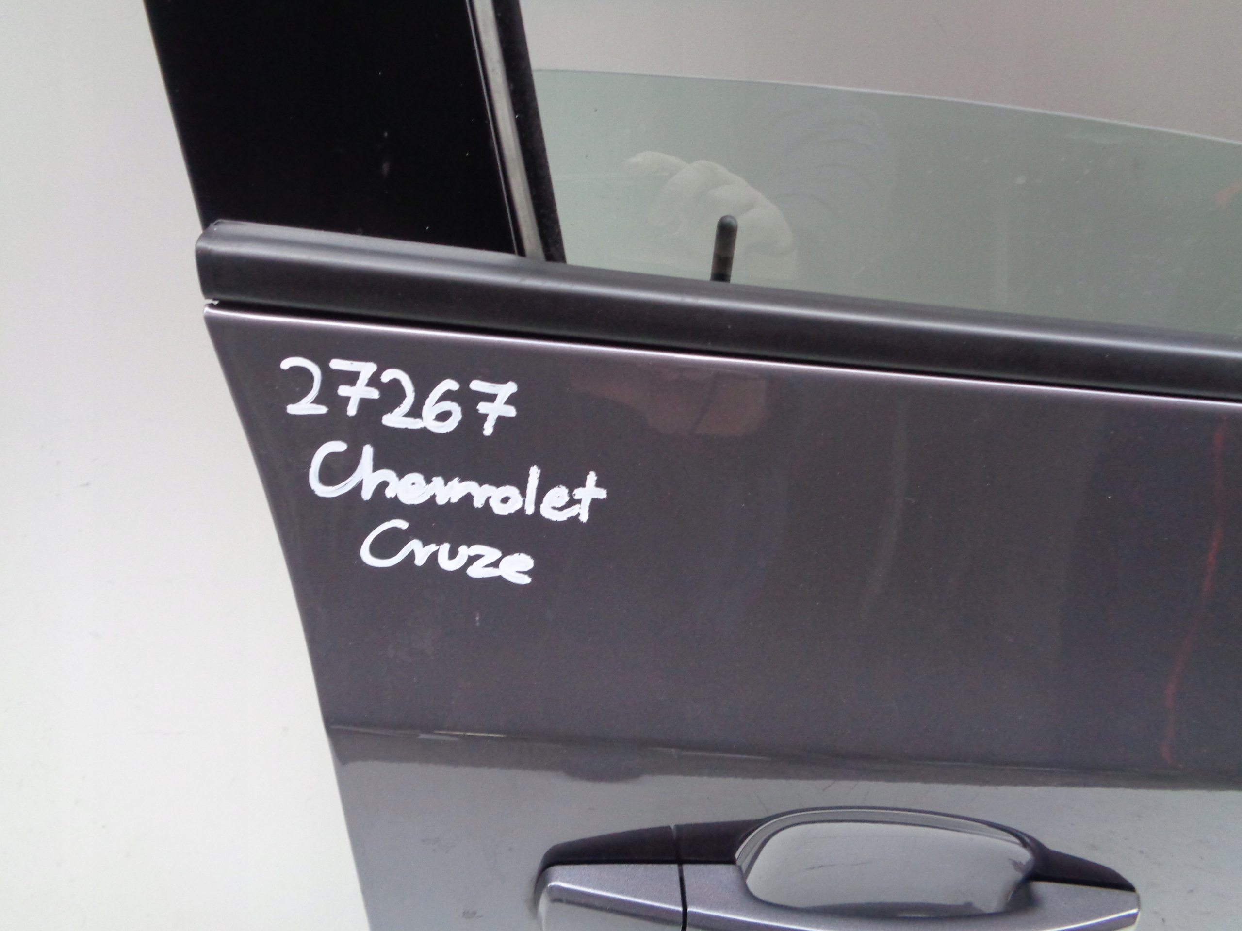 door right front CHEVROLET CRUZE 09-16 27267