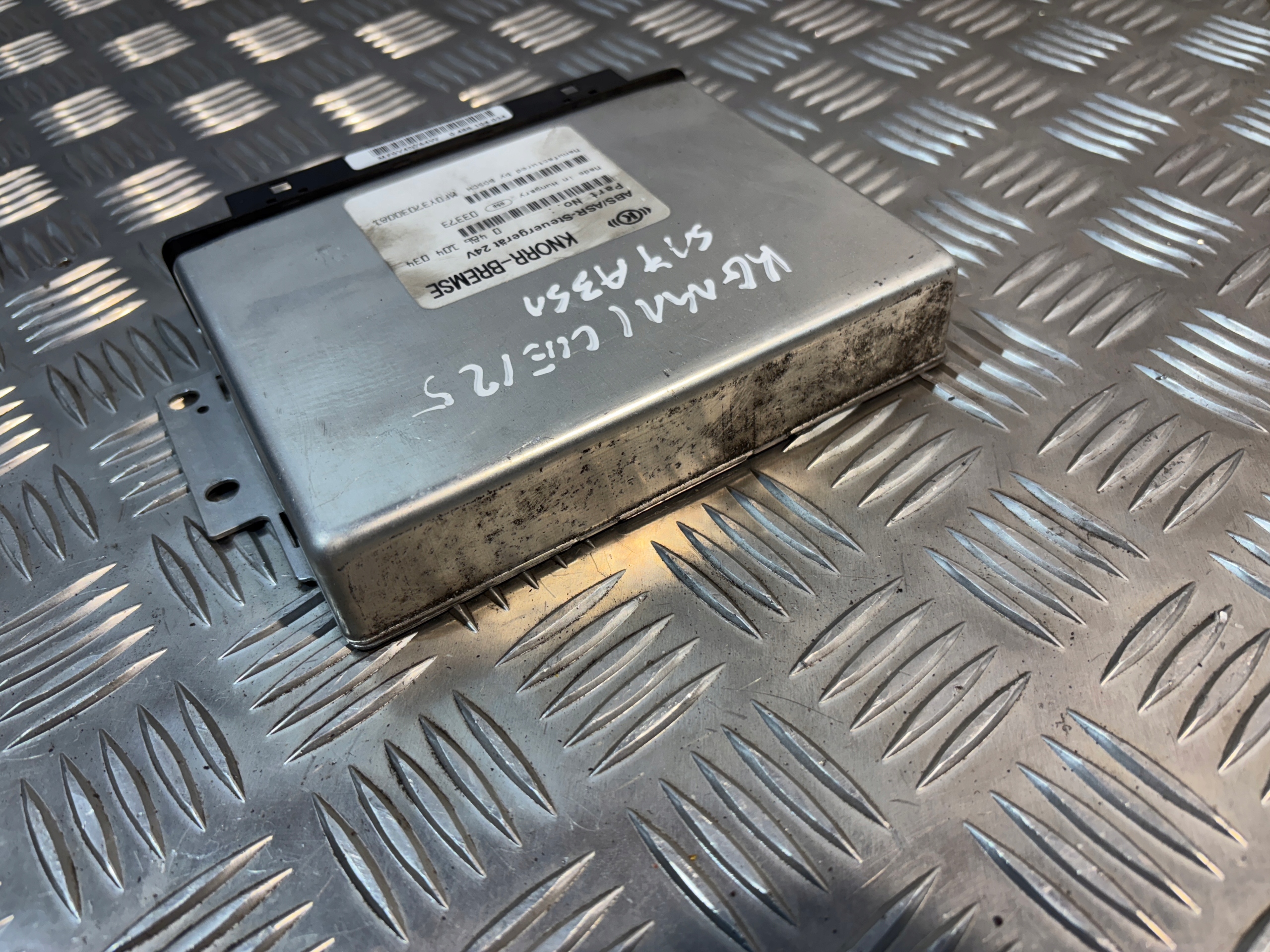 control unit ABS/ASR Knorr-Bremse 0486104034