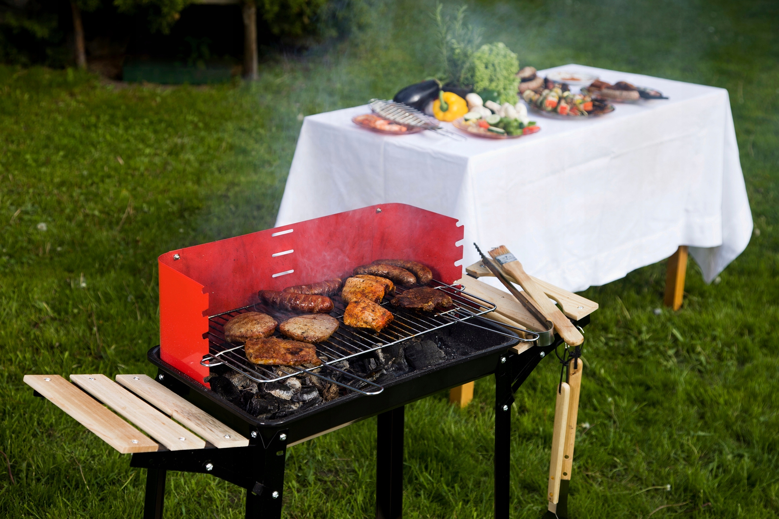 GRILL WĘGLOWY OGRODOWY CHROMOWANY RUSZT ROŻEN PRZENOŚNY REGULOWANY 2 PÓŁKI Waga 6 kg