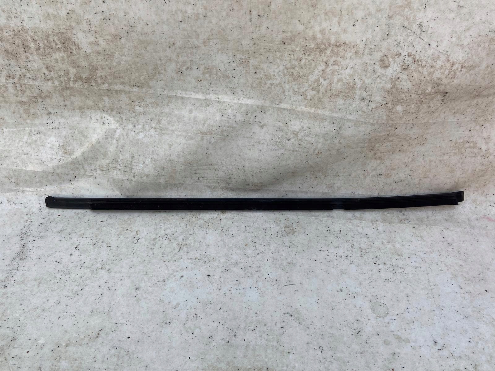 OPEL ASTRA K V 19- moulding windows rear right 39133178