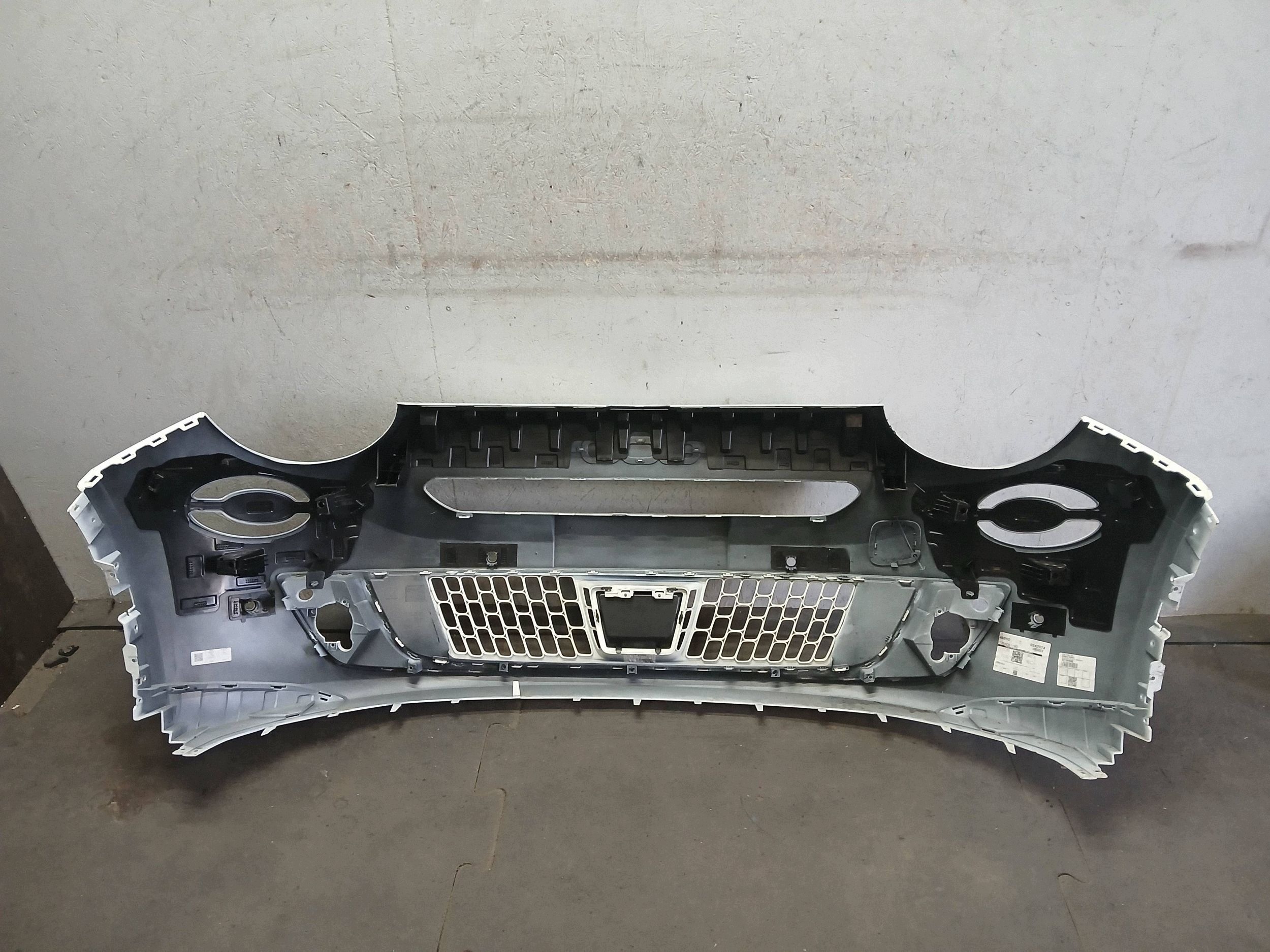 bumper front FIAT 600