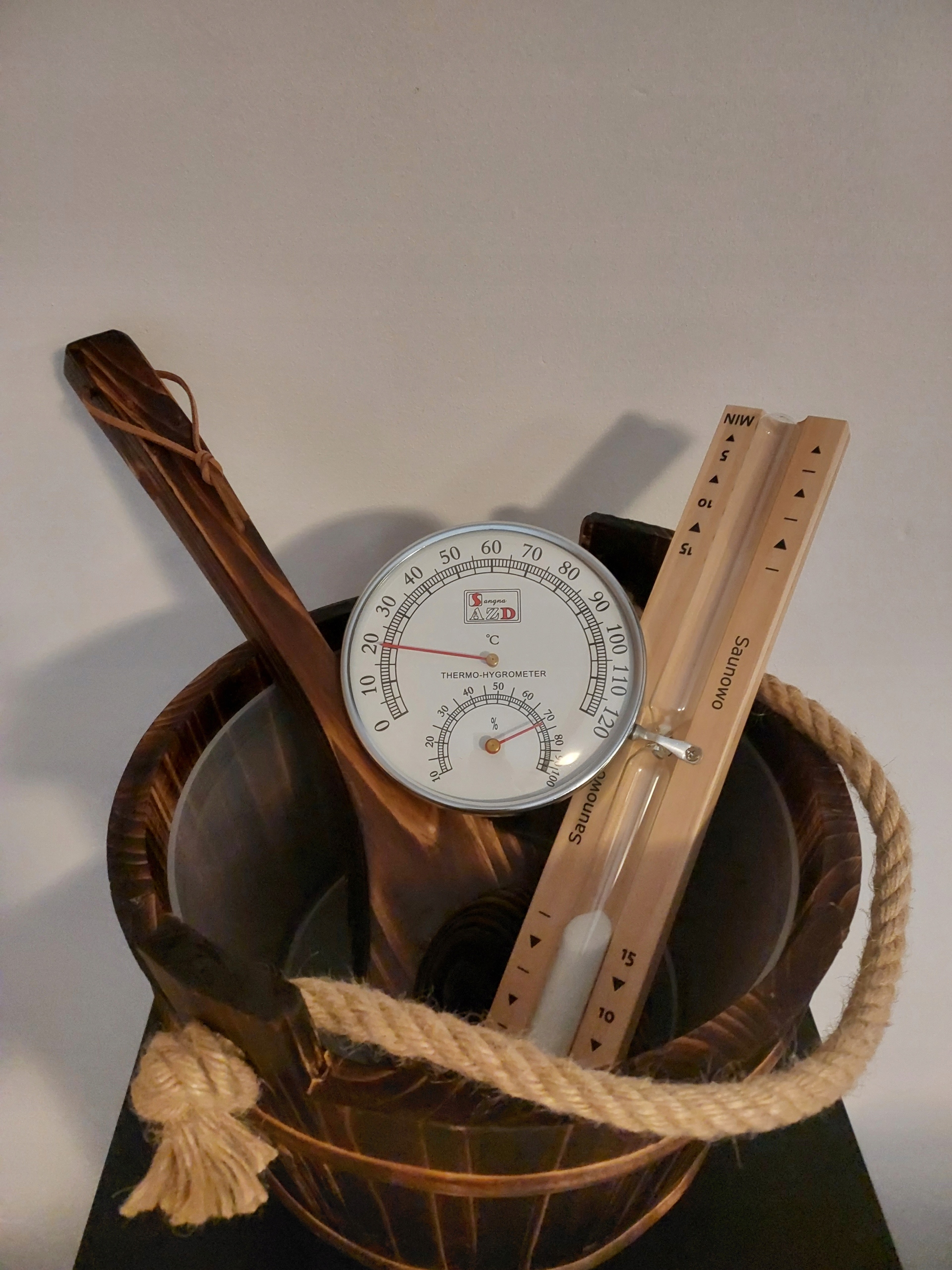 Sada príslušenstva do sauny, veľké presýpacie hodiny, teplomer, vlhkomer, sauna
