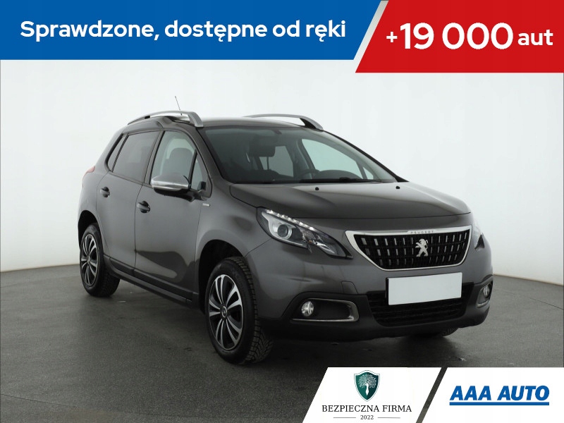 Peugeot 2008 1.2 PureTech, Salon Polska