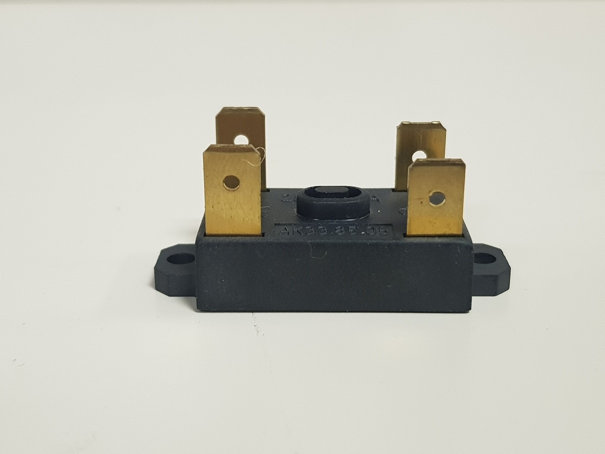 Bimetaliczny ogranicznik temperatury 230V 16A Kod producenta M-000016