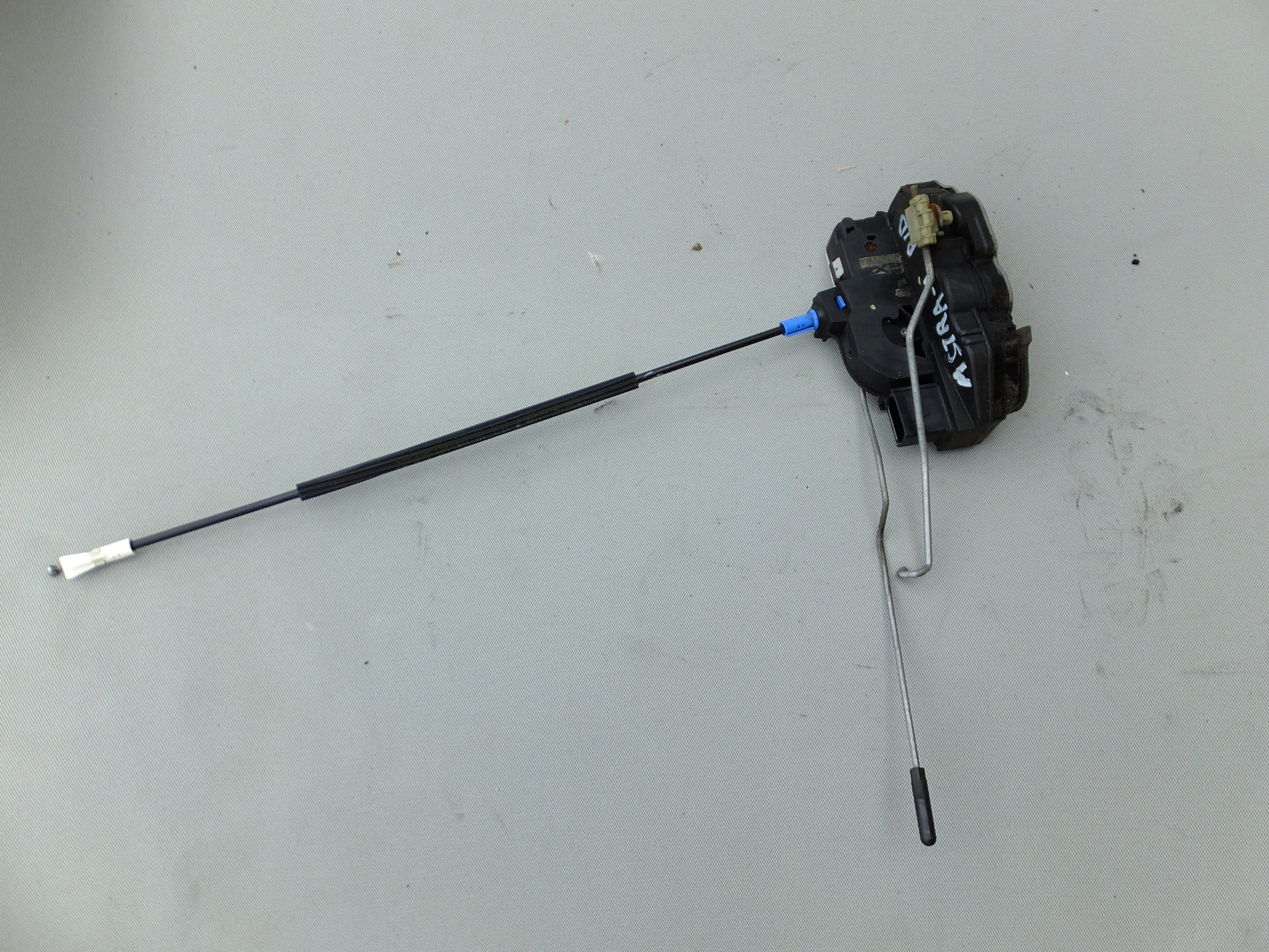 lock right front opel astra J IV 2010r EUROPA