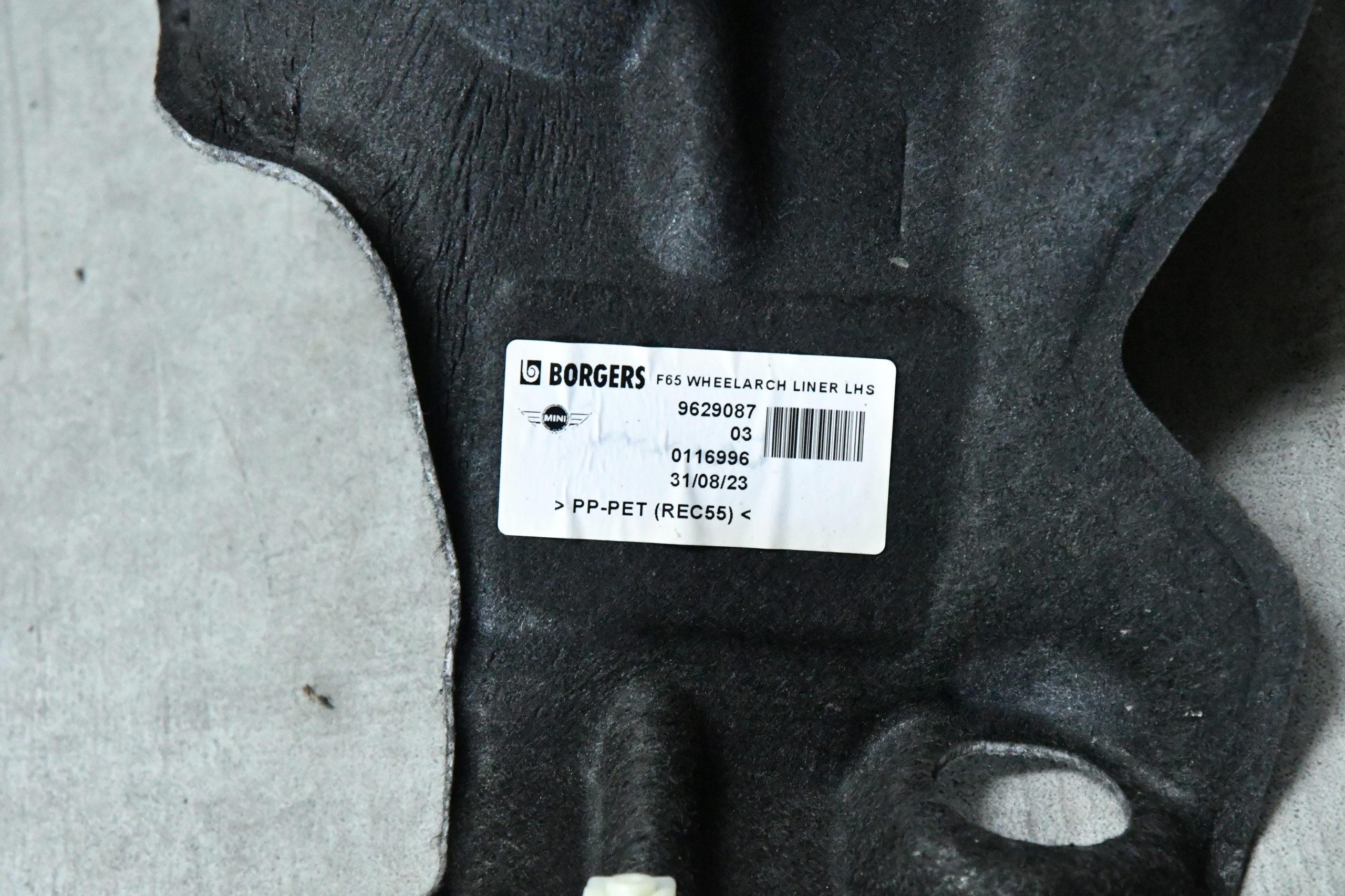 mudguard left rear part rear. MINI COOPER F65 9629087