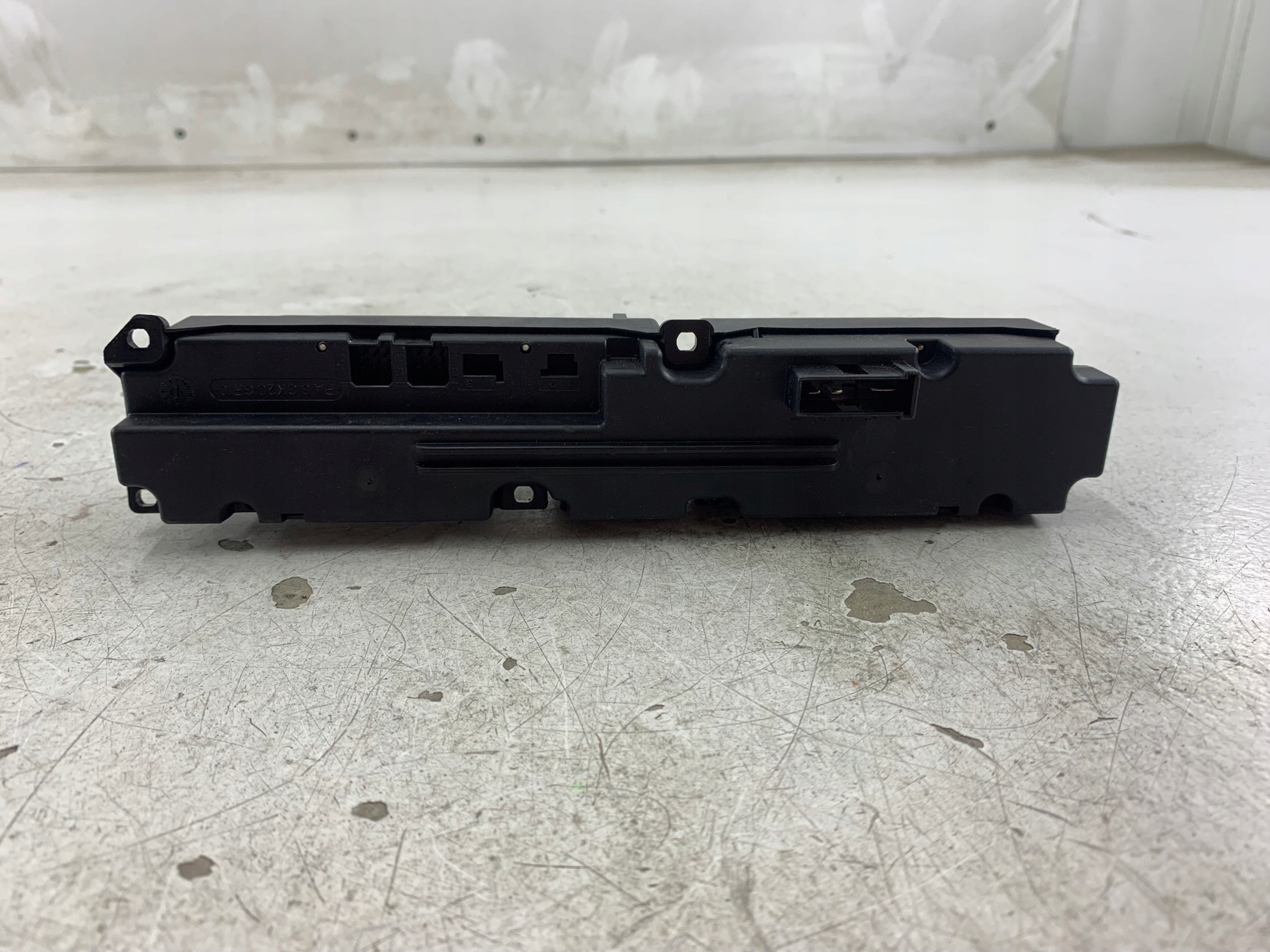 MERCEDES W203 schalter PANEL des warnblickschalters sitze PDC A2038218758