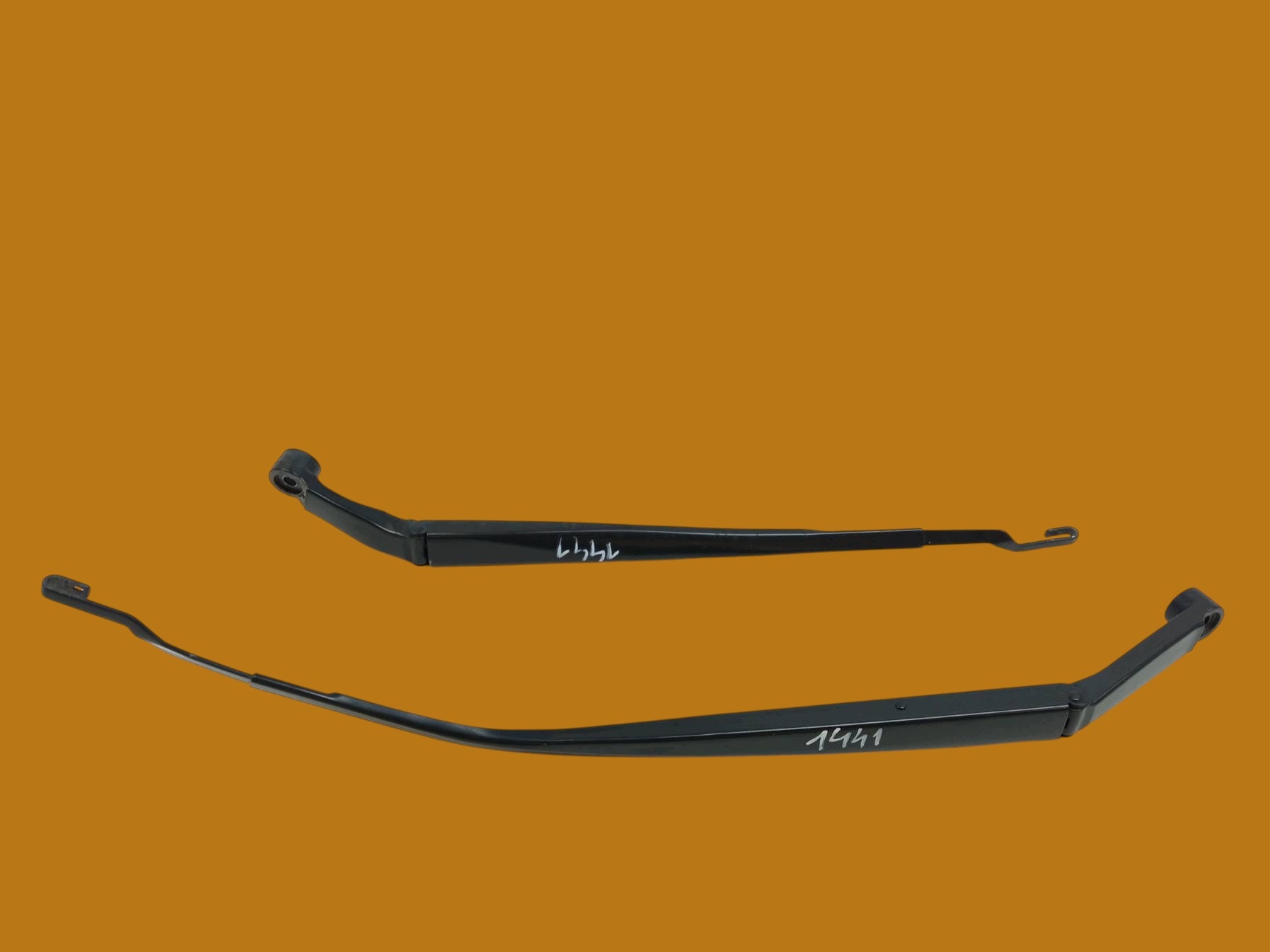 wiper arms front EUROPA Toyota Corolla XII (2018-) E21