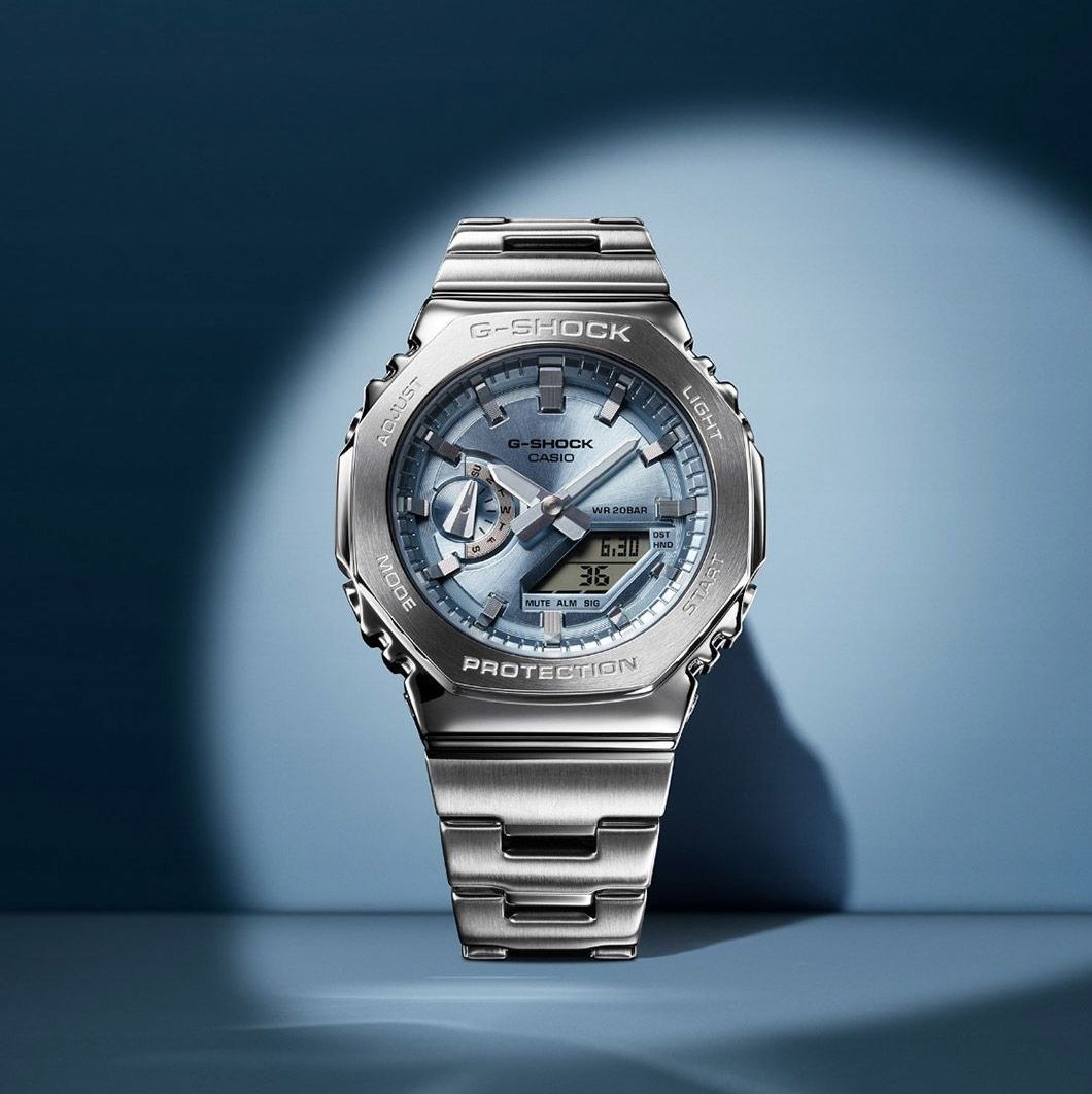 Casio G-shock G-steel hodinky na náramku stříbrné modré GM-2110D-2AE