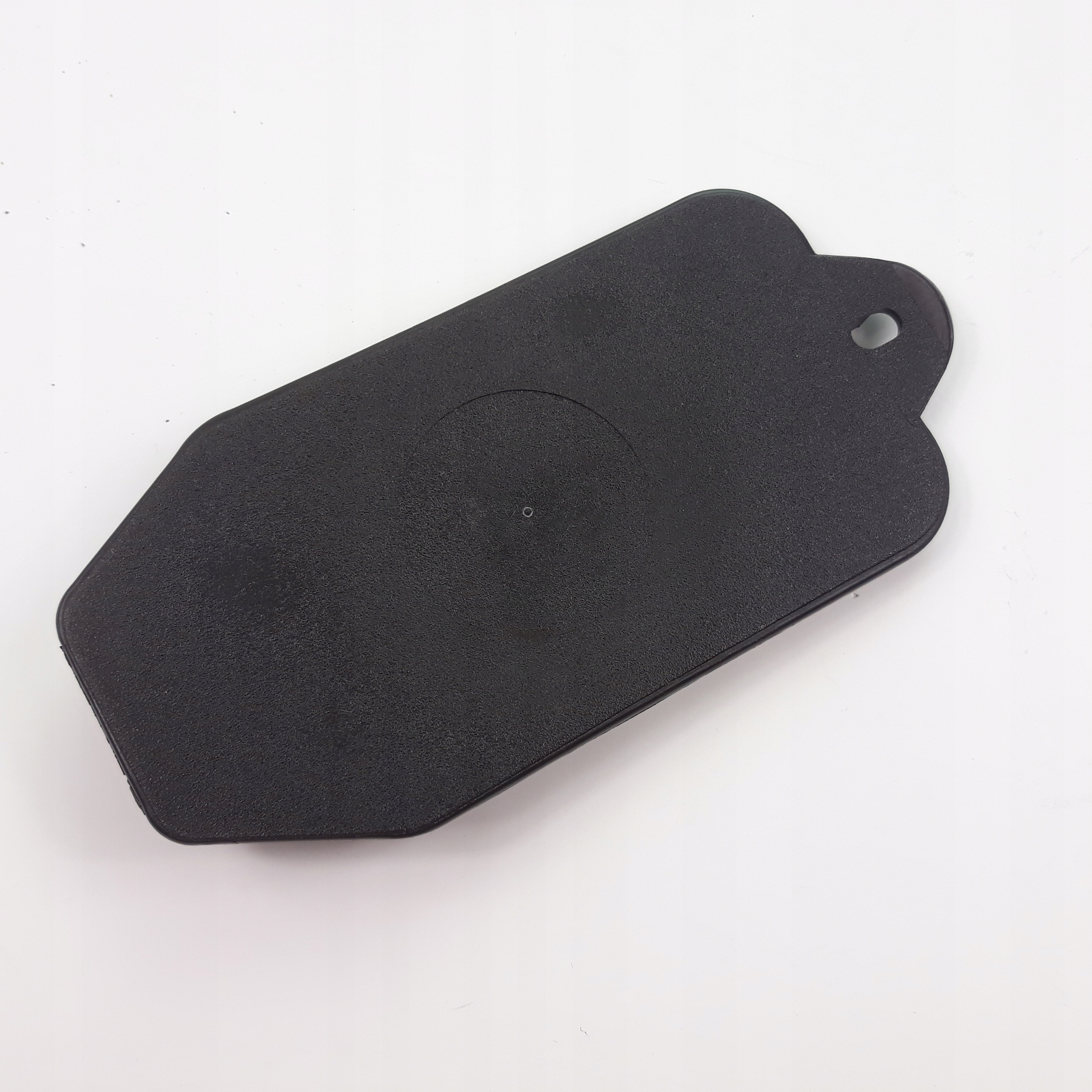Motorynka klapka schowka tył tylny plastik zaślepka