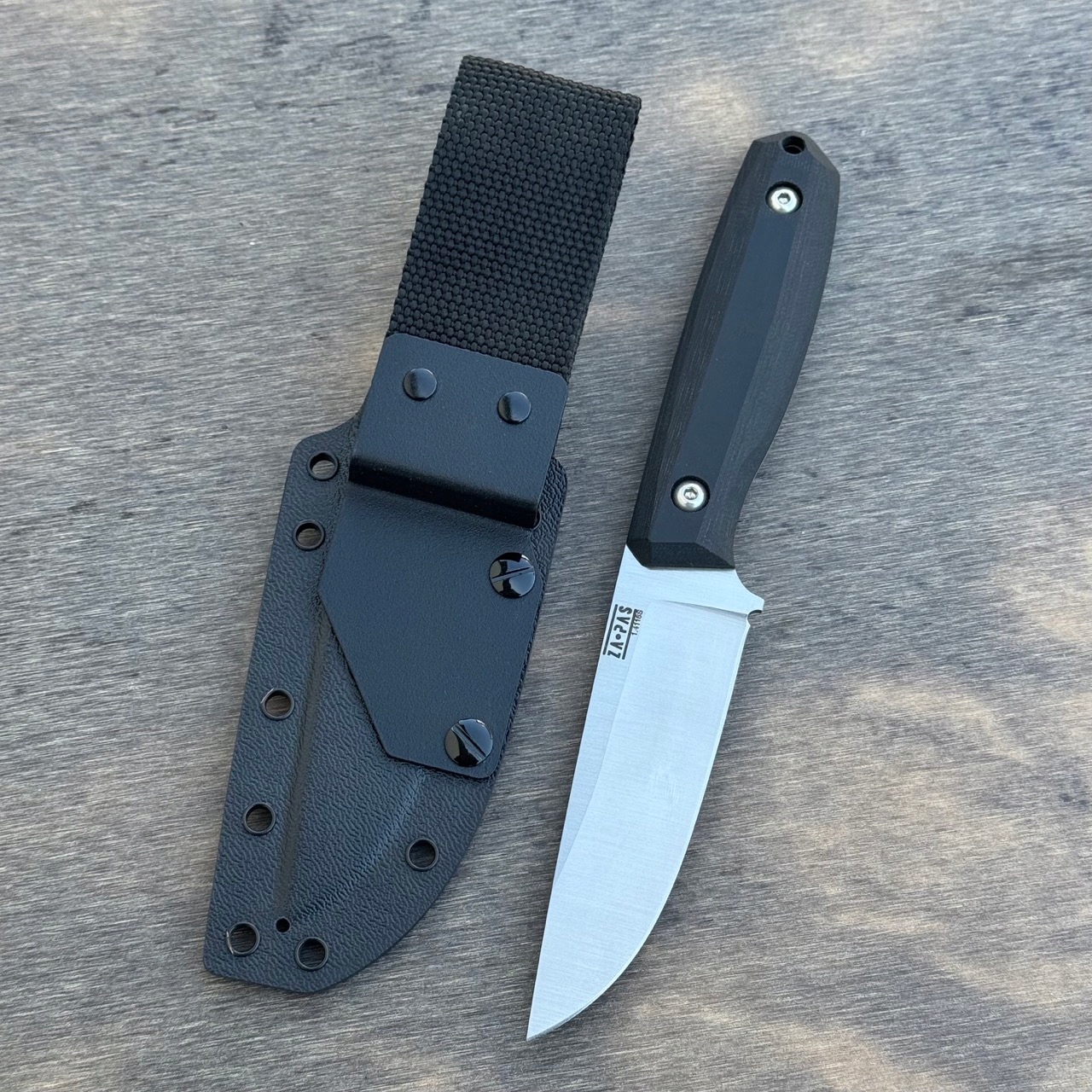 Terénny nôž Za-pas Knives Be² satinovaná čepeľ 1.4116S čierna G10 vagína