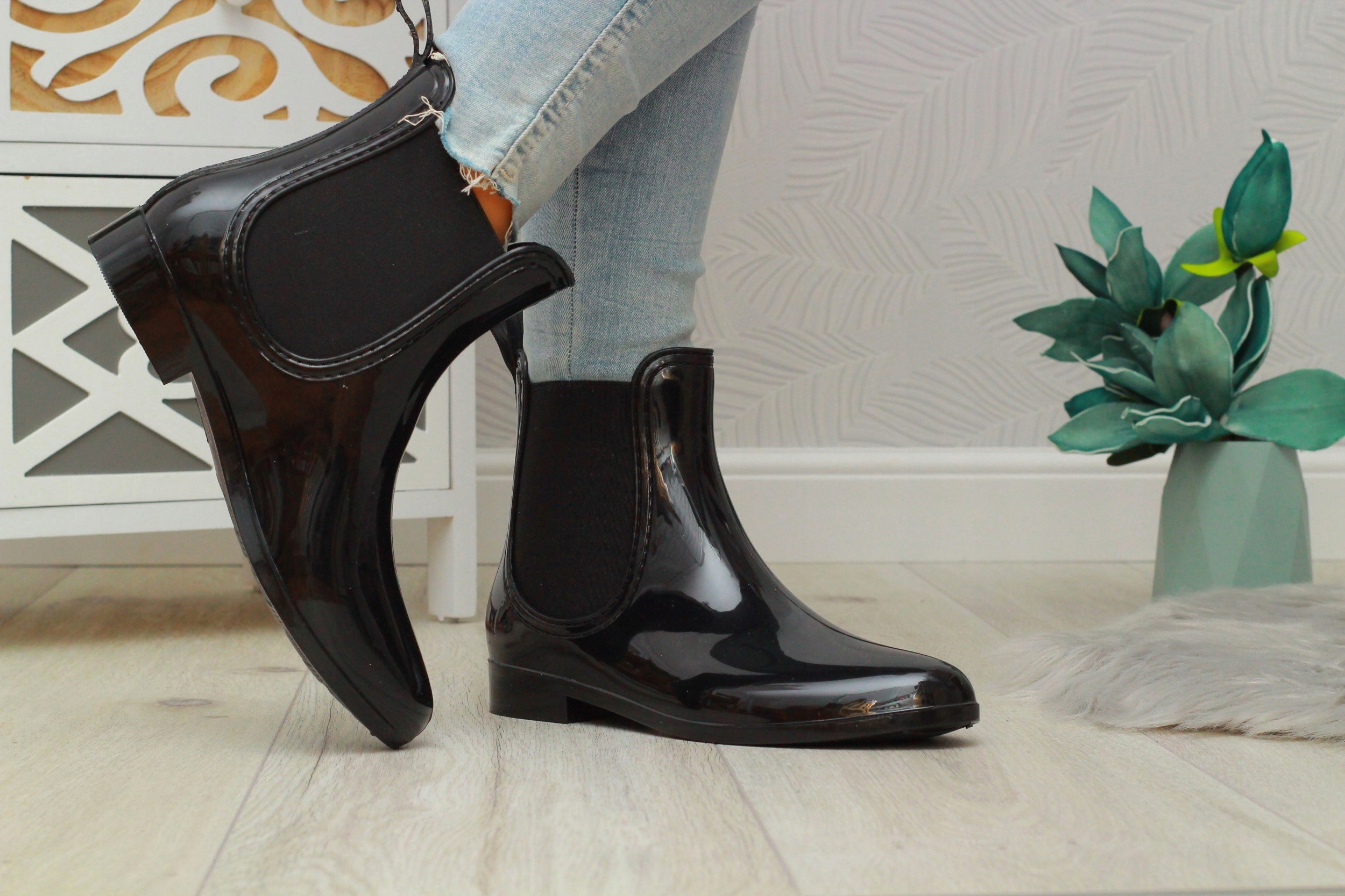 KALOSZE BOTKI GUMOWCE DAMSKIE SZTYBLETY WSUWANE Marka inna