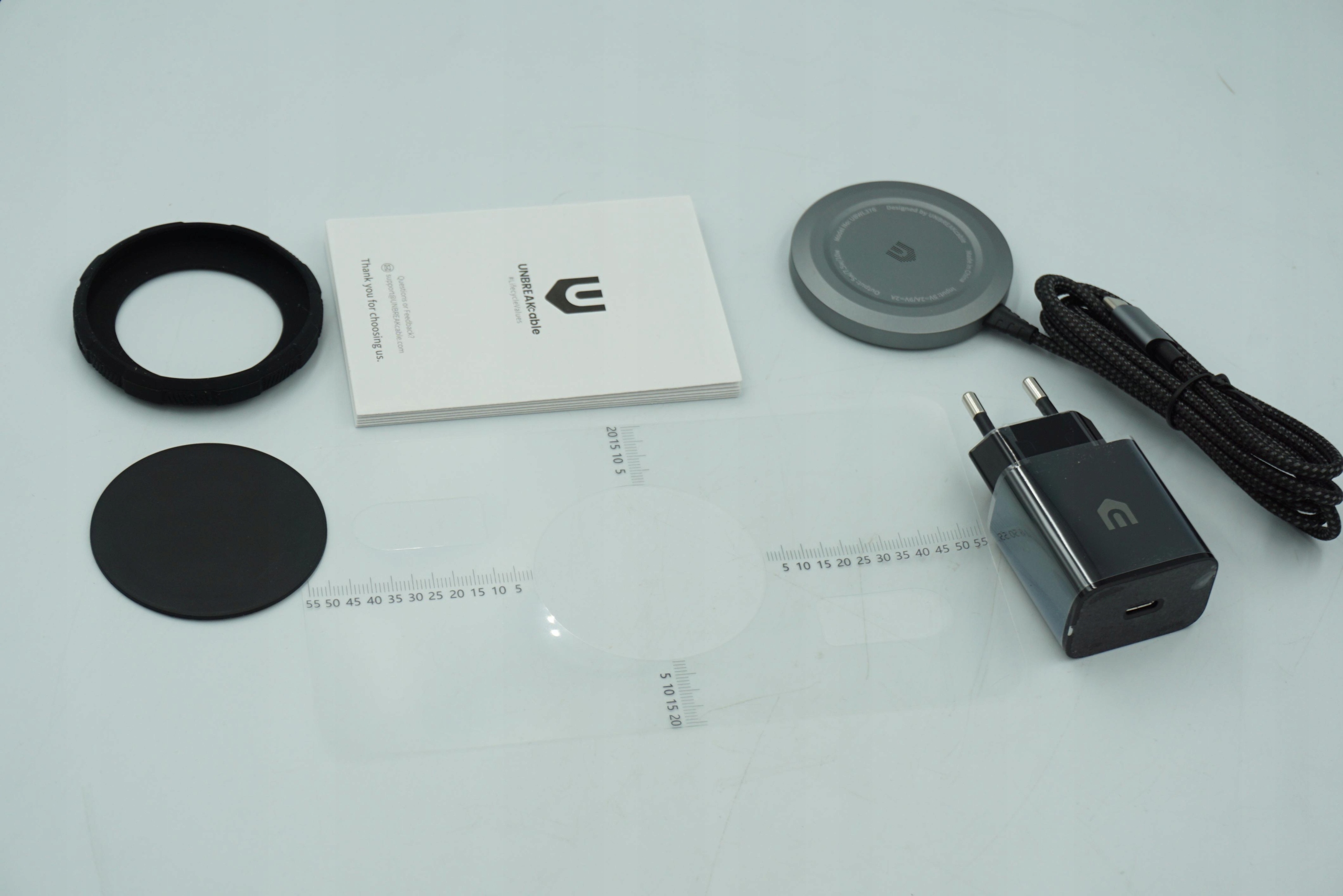 Ładowarka indukcyjna Unbreakcable 5V/9V/12V iPhone Kod producenta UBWL376