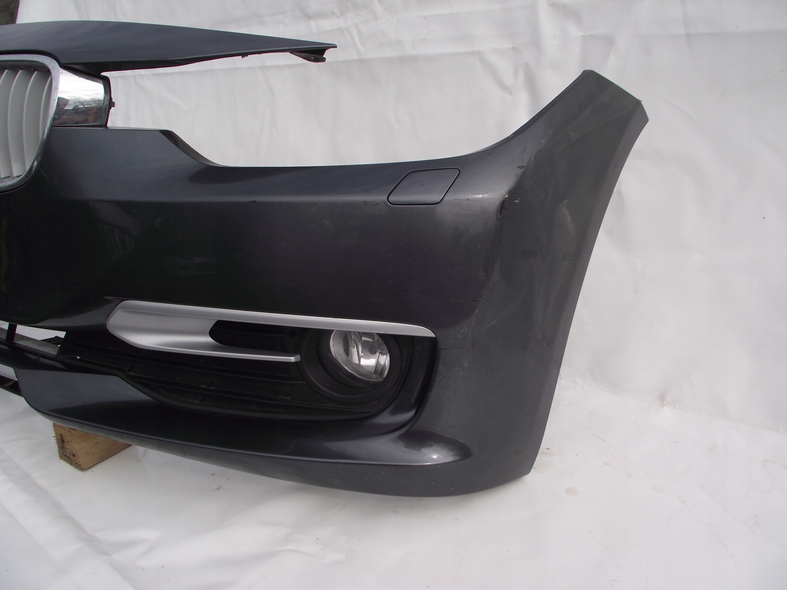 BMW F30/F31 front bumper