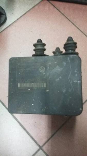 Pompa ABS VW TOURAN 1K0907379AA 1K0614517AA