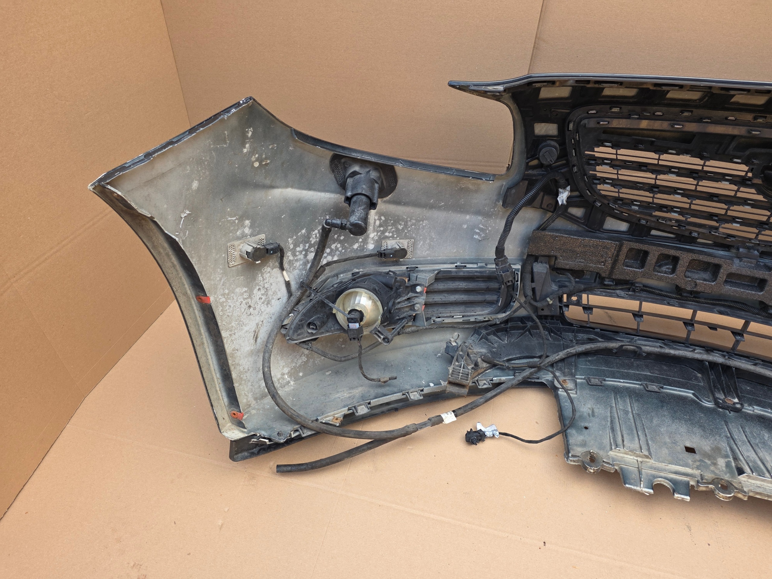 OPEL INSIGNIA A bumper front front prekladgrill 6 PDC washers xenon ksenon