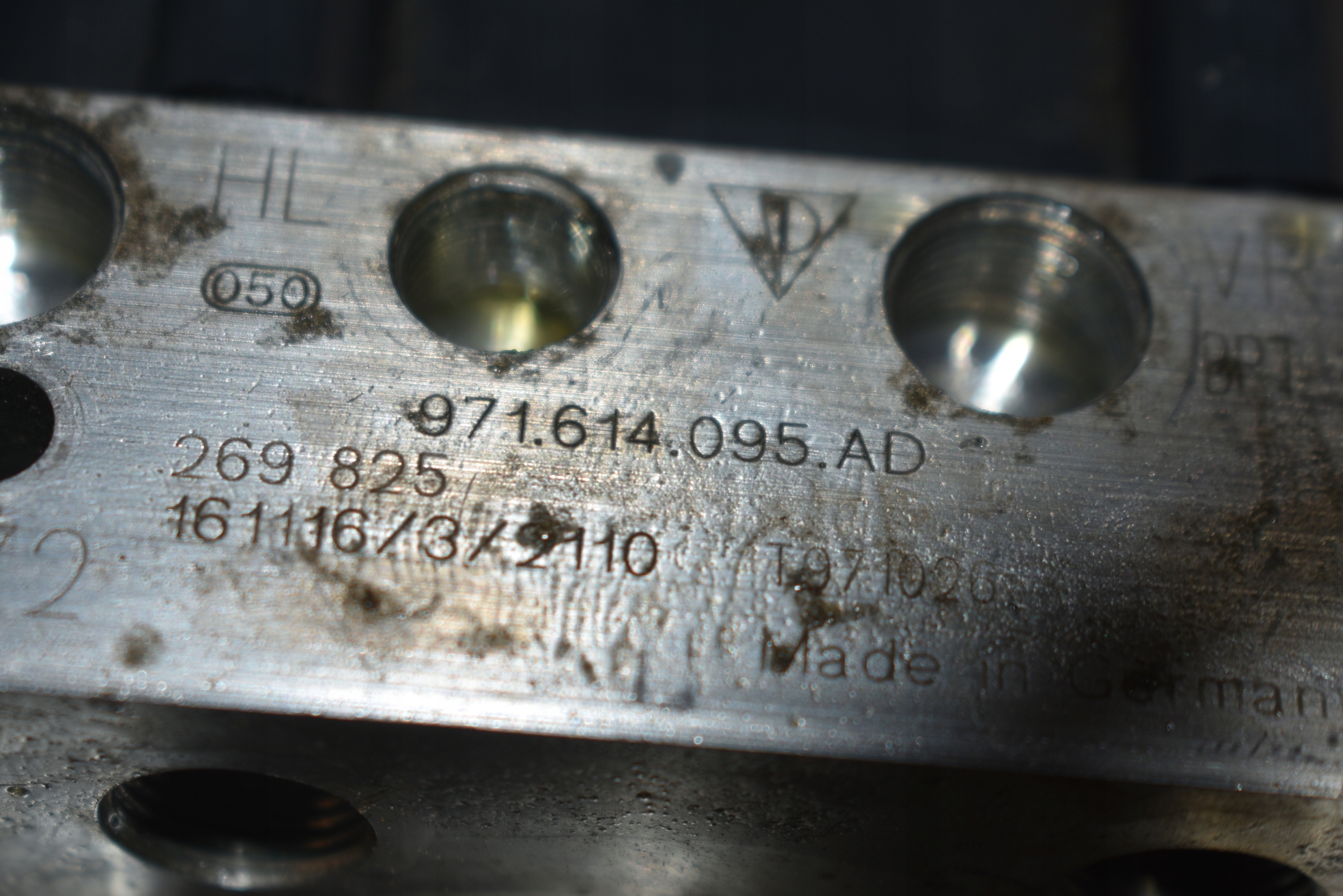 IDEALNY control unit pump ABS PORSCHE PANAMERA 971 4S 1