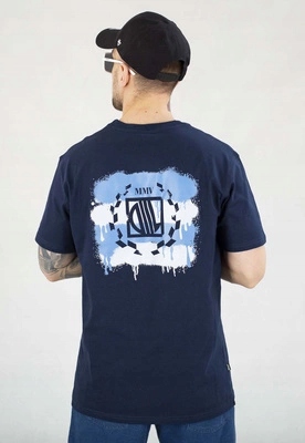 Tričko Diil Sprej je tmavě modré barvy