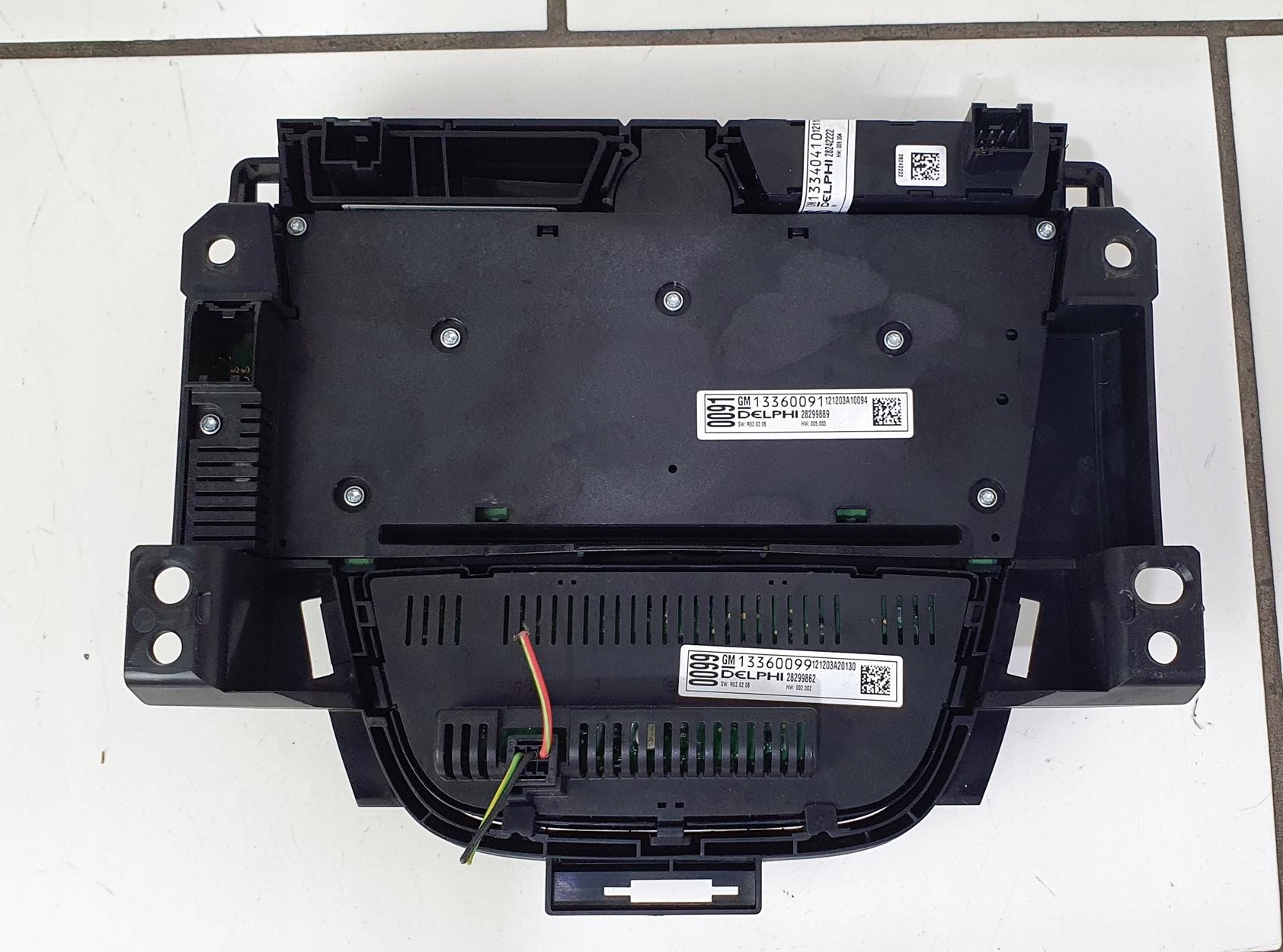 ASTRA J IV PANEL RADIA ECO ESP NAWIGACJI 13360099 Numer katalogowy części 13340410