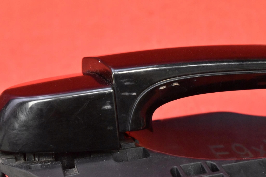 handle right front front (668) SCHWARZ II BMW E90 E91 04-10