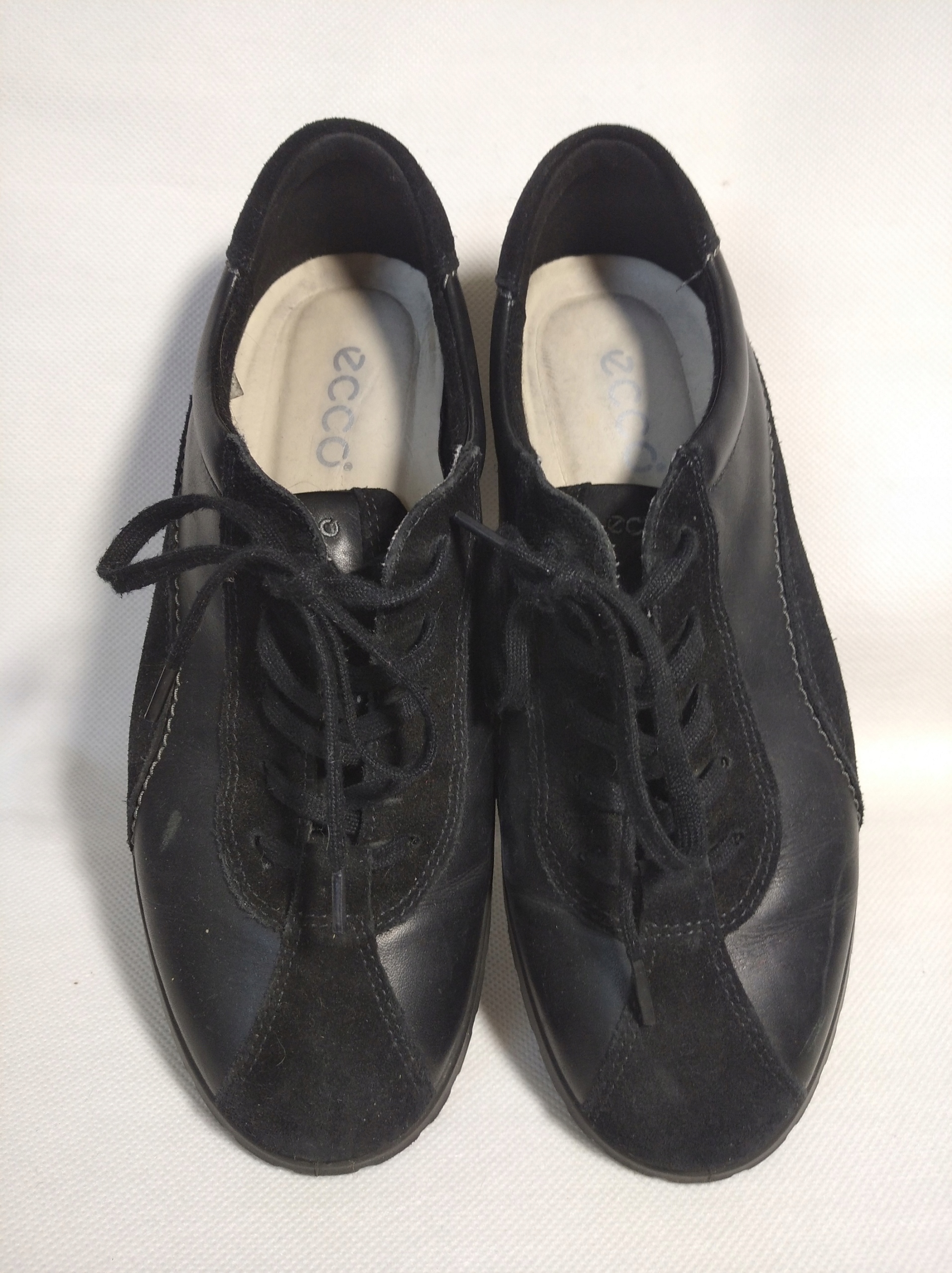 Wygodne półbuty skórzane ECCO shock point 39 Marka Ecco