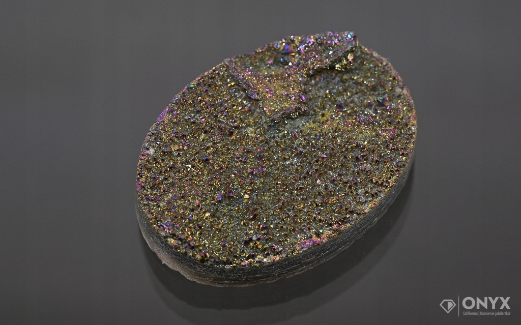 Drůza vícebarevná ovál 30x22 mm