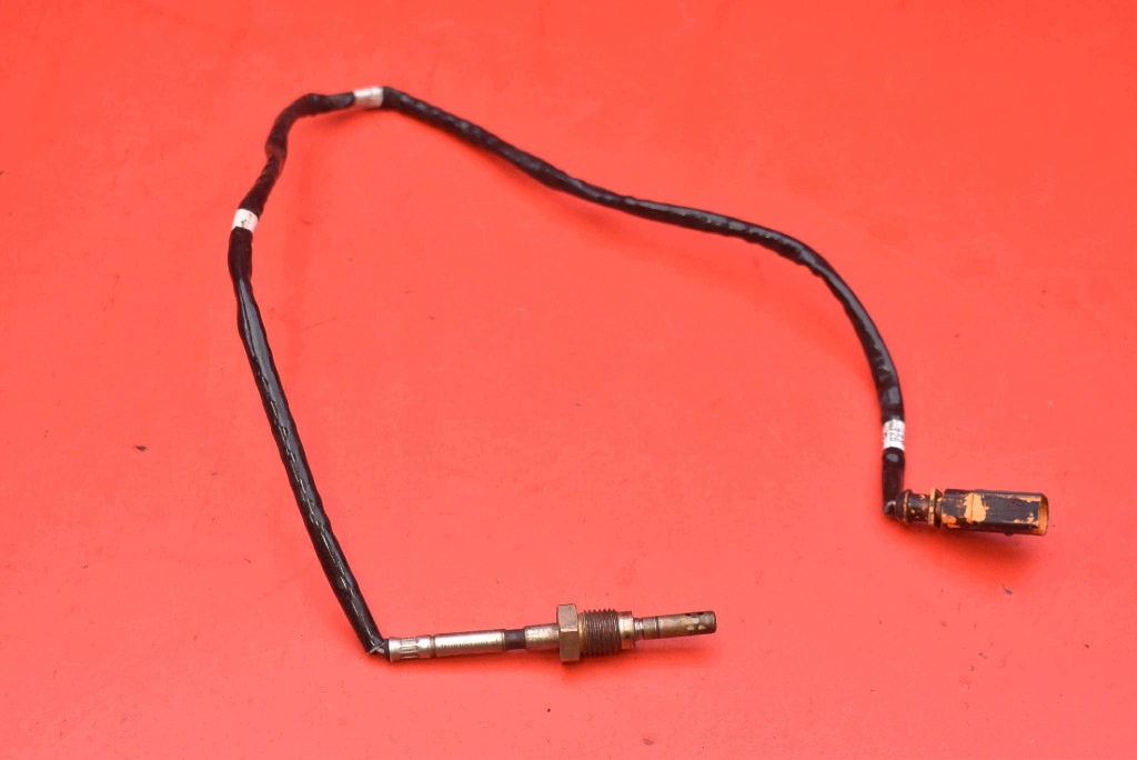 Sensor TEMPERATURY Gase 04L906088B VW GOLF 7 VII 1.6 TDI 105 KM 12-17