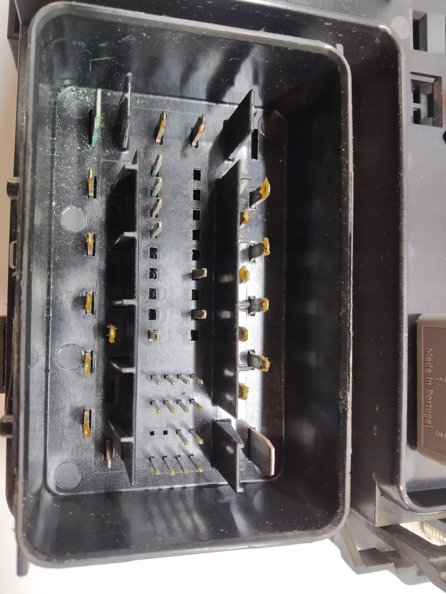 module compartment FG9T-14A067-EE 2.0 TDCI 179KM Ford Mondeo Mk5 (2014-)