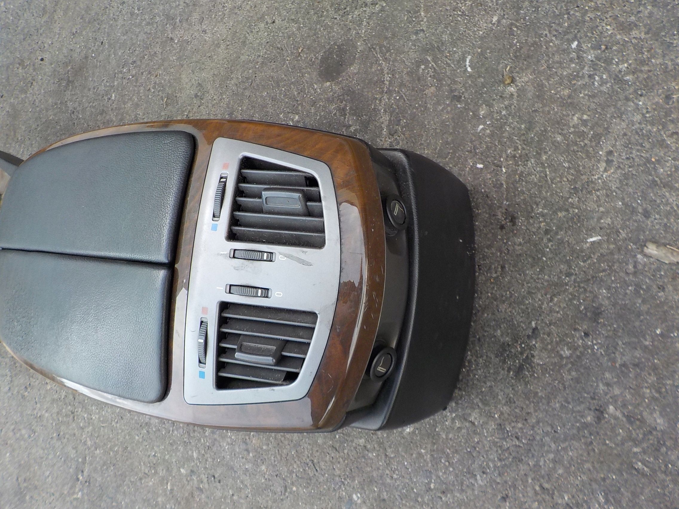 Armlehne tunel bmw e65 2002r