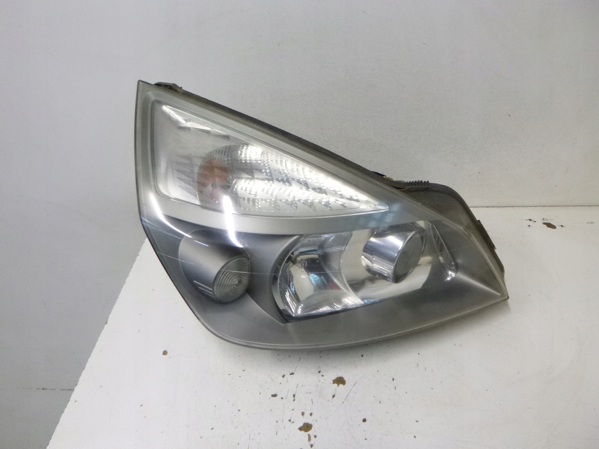 light front Renault Espace IV XENON complete