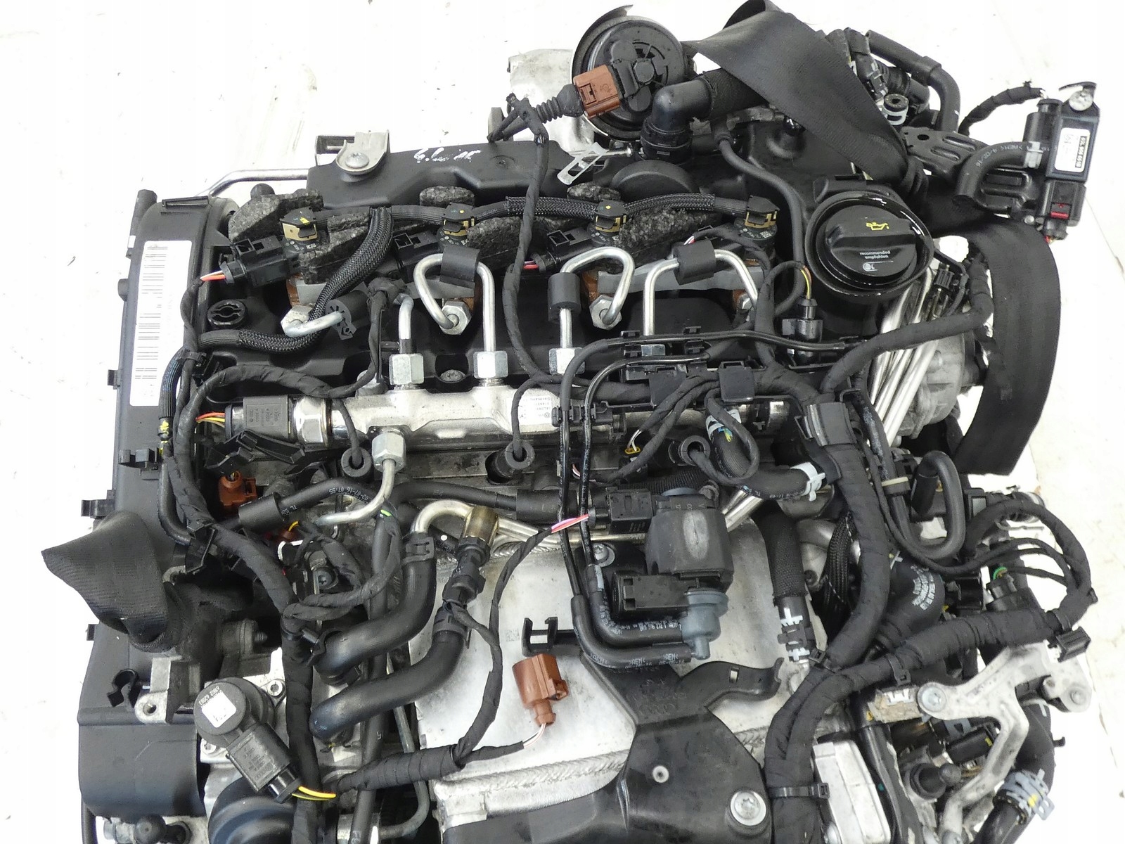 complete engine CNH CNHA AUDI A4 B8 A5 8T A6 C7 2.0 TDI 190KM
