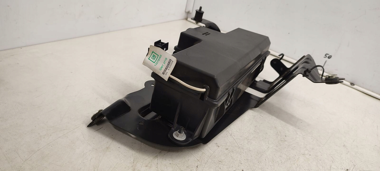Dociag bonnet boot Opel Insignia 2,0 CDTI