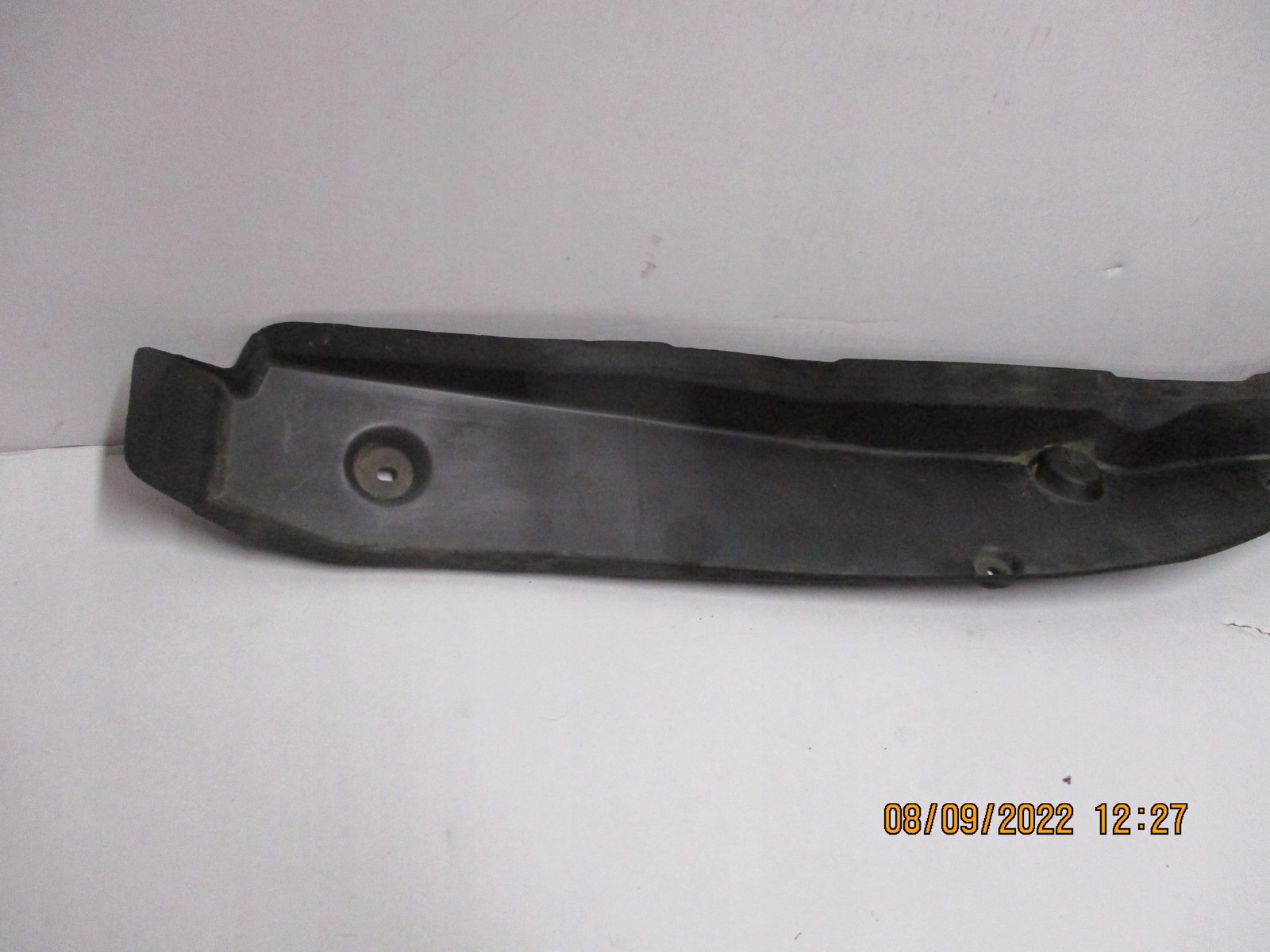 COPRI PARAFANGO MERCEDES E KLASA 213 A2138890400