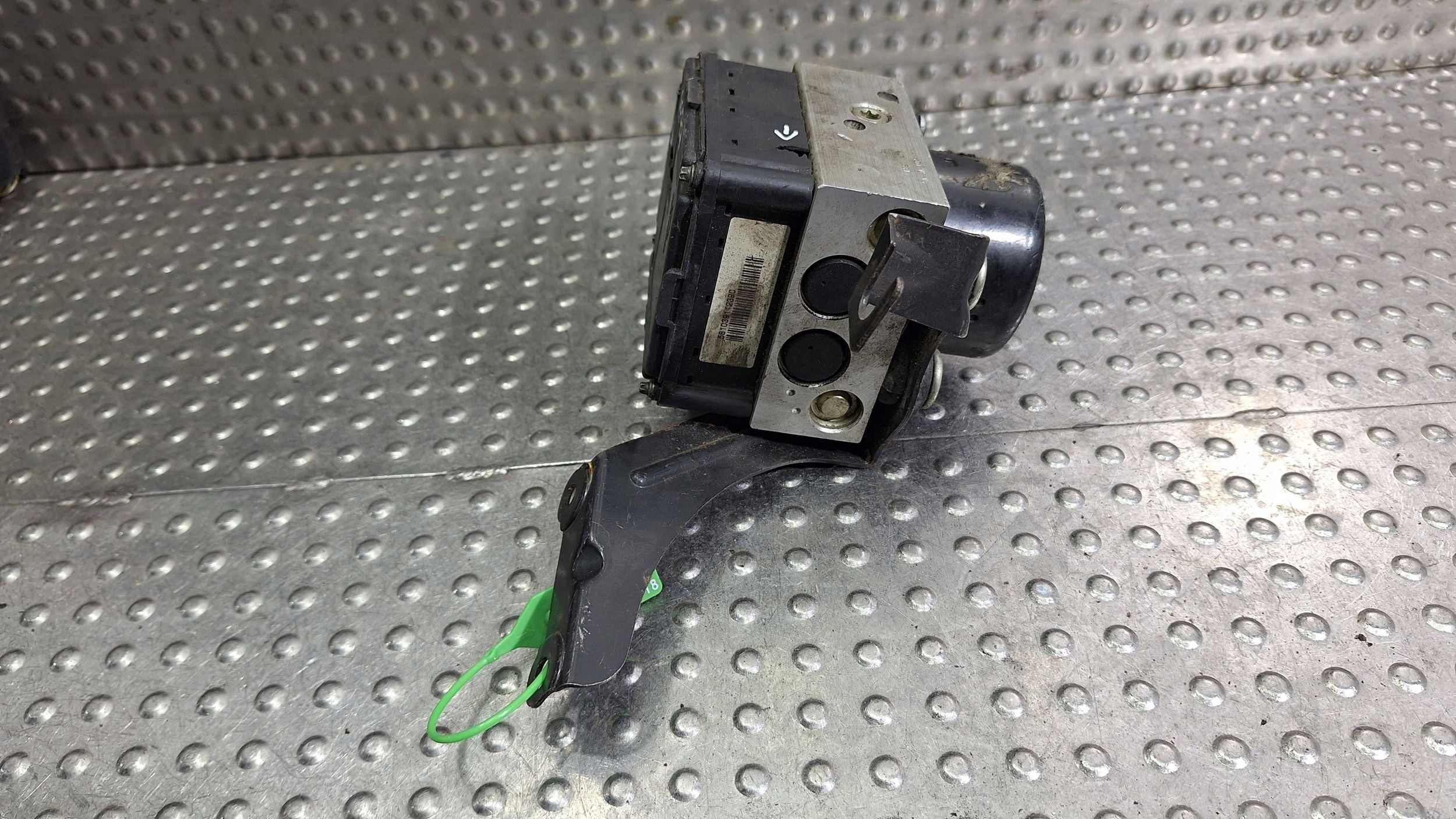 pump control unit ABS 10.0948-0105.3 98AG-2C285-CA FORD FOCUS MK1