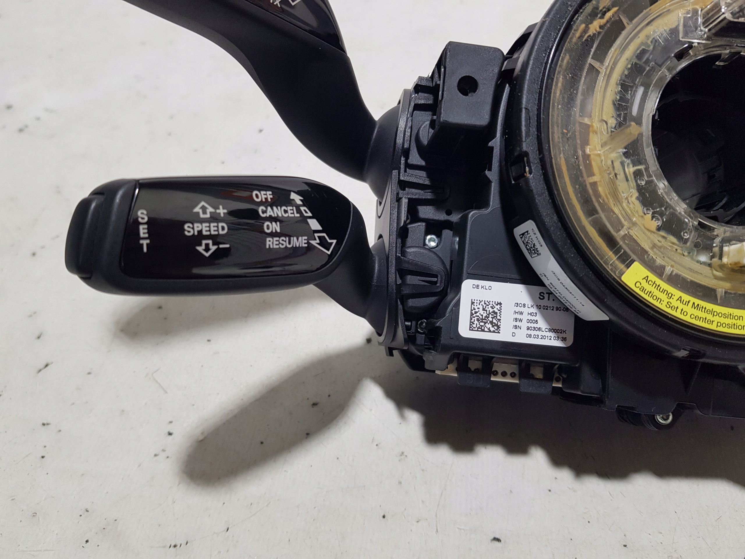 steering wheel levers and controls ring airbag AUDI A8 D4 MANETKA control