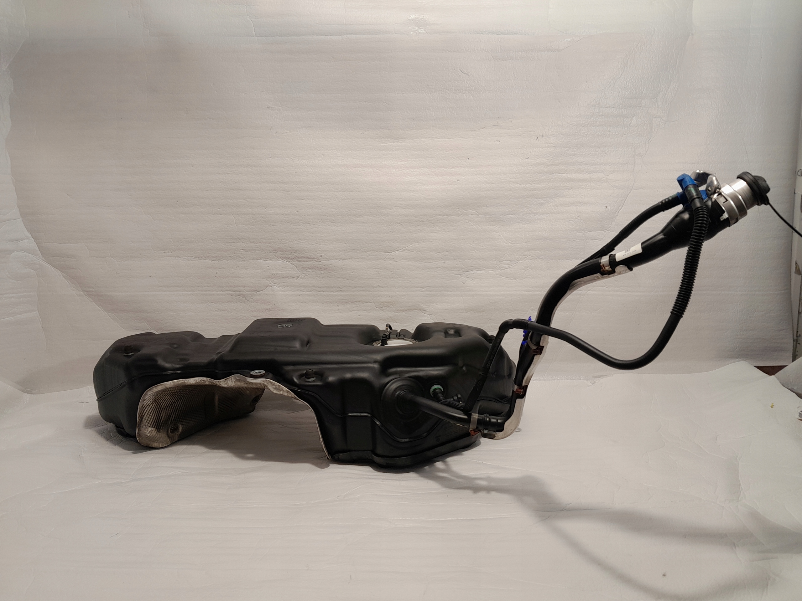 PORSCHE CAYENNE 9Y kraftstofftank tank 4M420101 PAB201060
