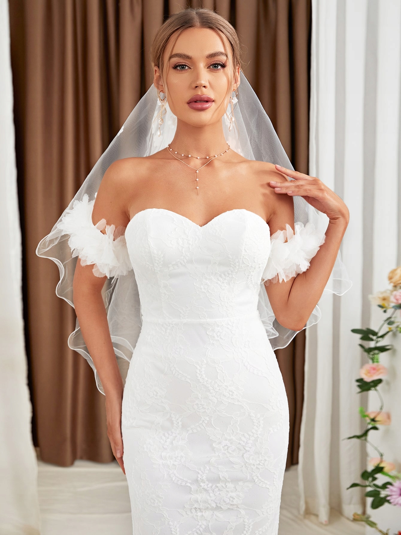 Svatební Šaty Mořská Panna Bílá Krajková Maxi S Odhalenými Rameny, Velikost 42