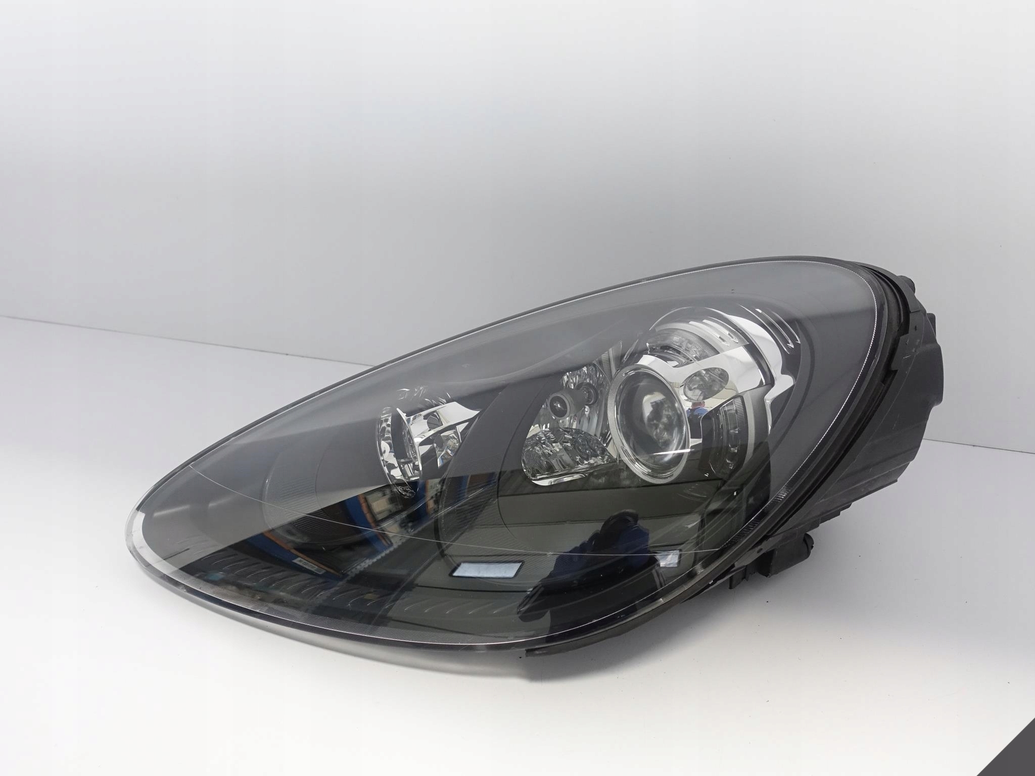 PORSCHE CAYENNE 7P5 958 10-14 TURBO GTS XENON+LED Typ samochodu Samochody osobowe