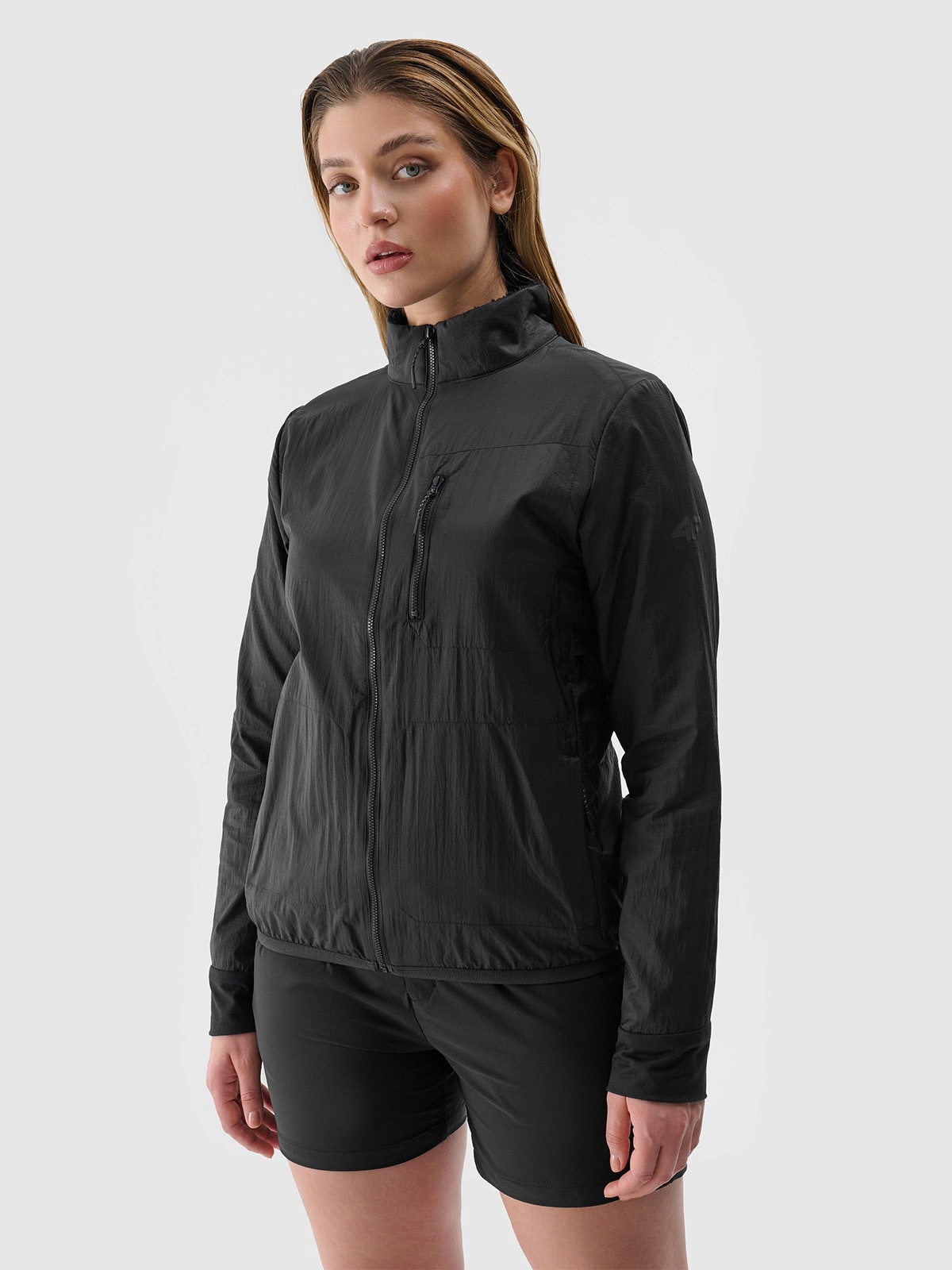 Dámská Treková Bunda 4F Primaloft Černá Xs Teplá Turistická