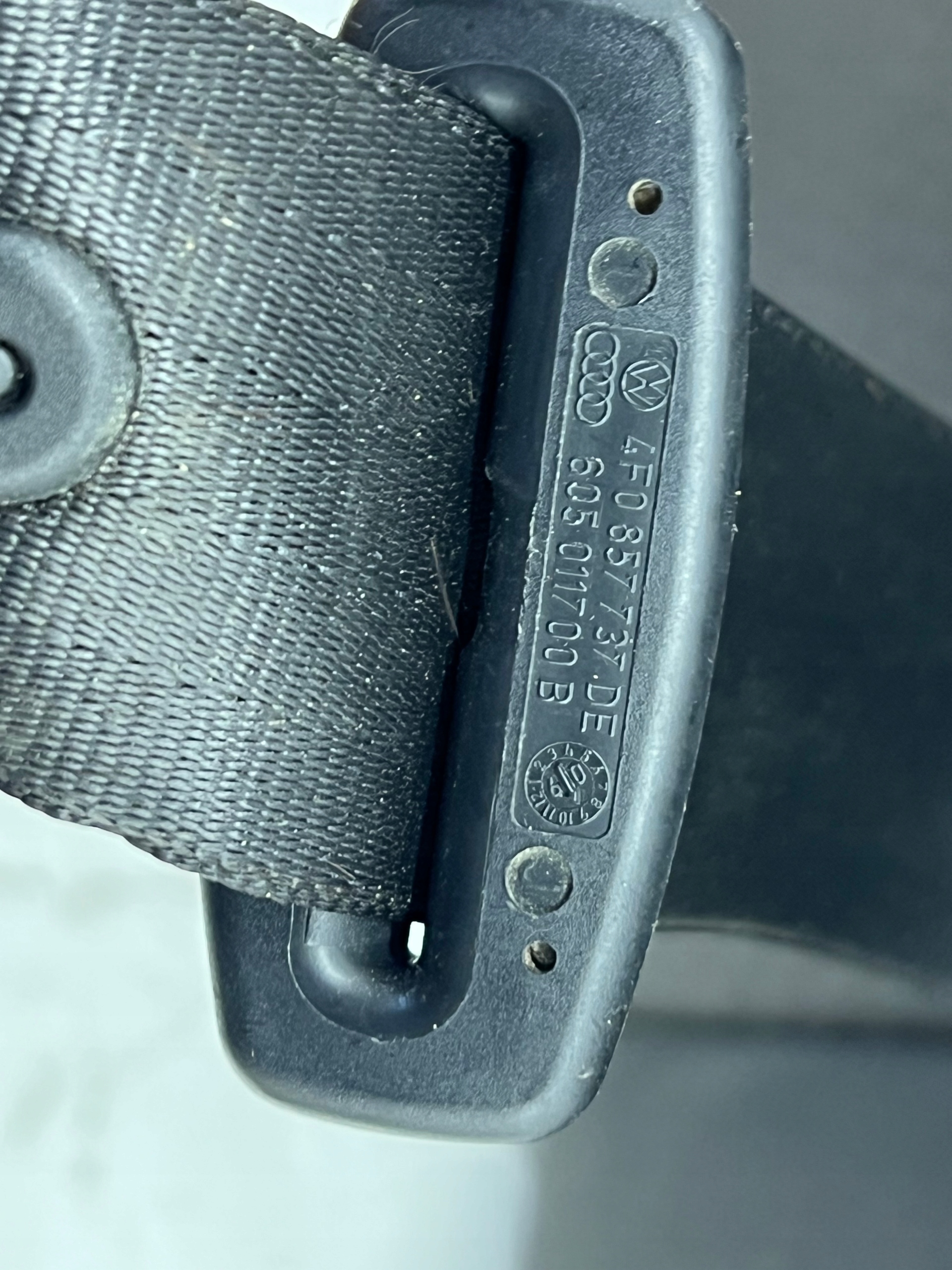OPARCIE KANAPY right rear part MATERIAL AUDI A6 C6 LIFT KOMBI