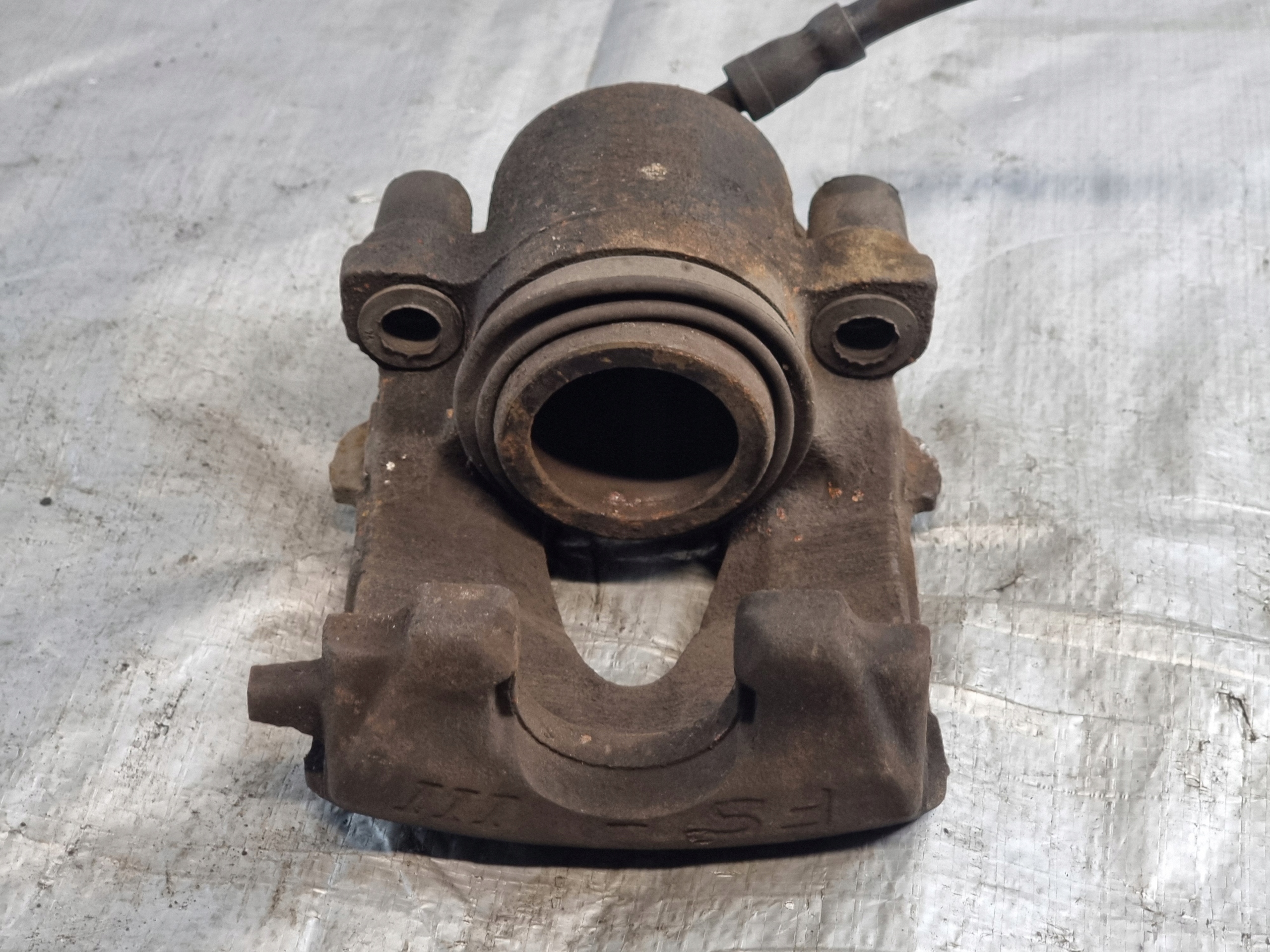 caliper brake right front 280mm AUDI A3 8P 1.6 FSI 05r