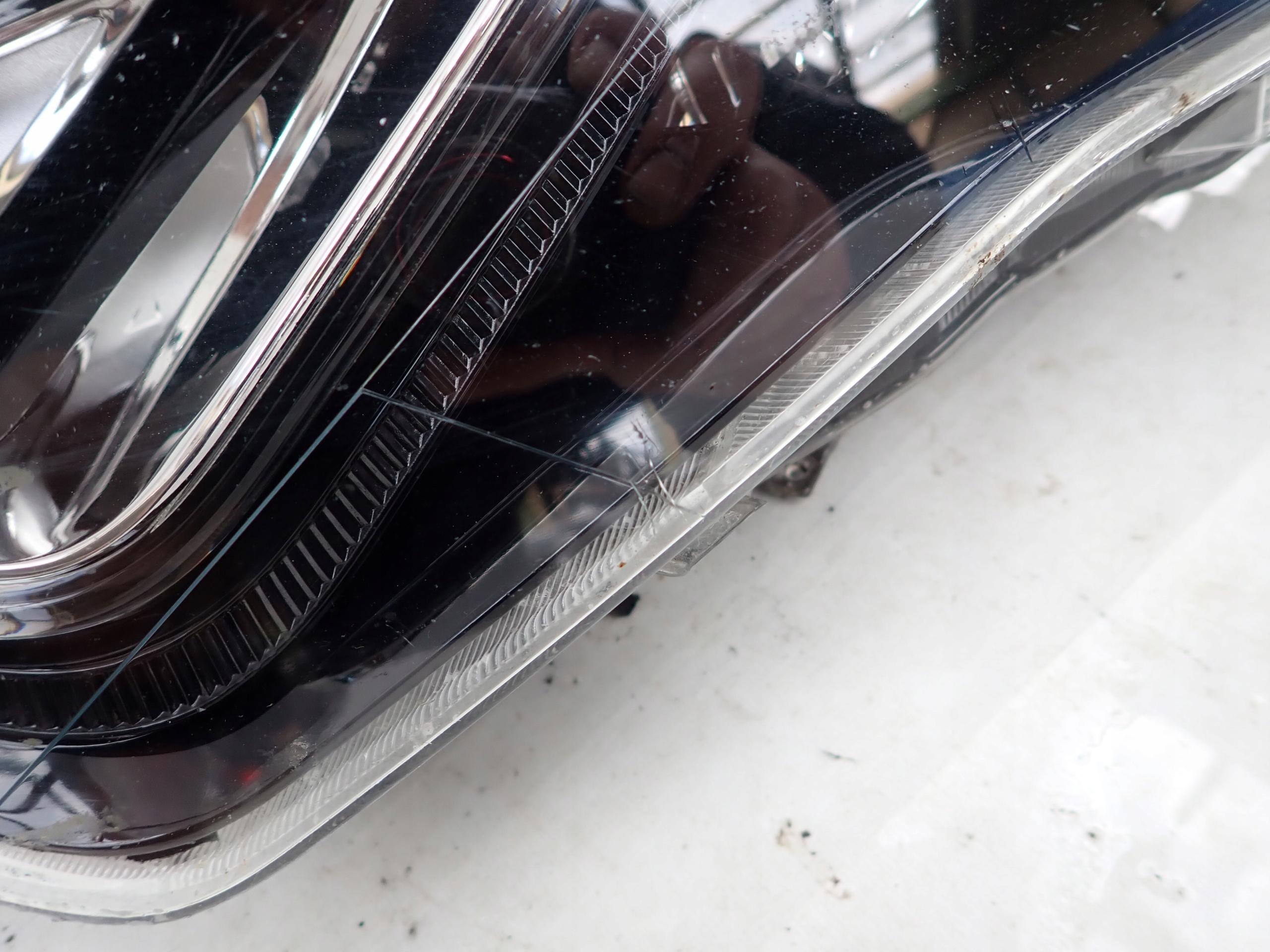 SEAT ATECA 16- light right front front FULL LED 576941008