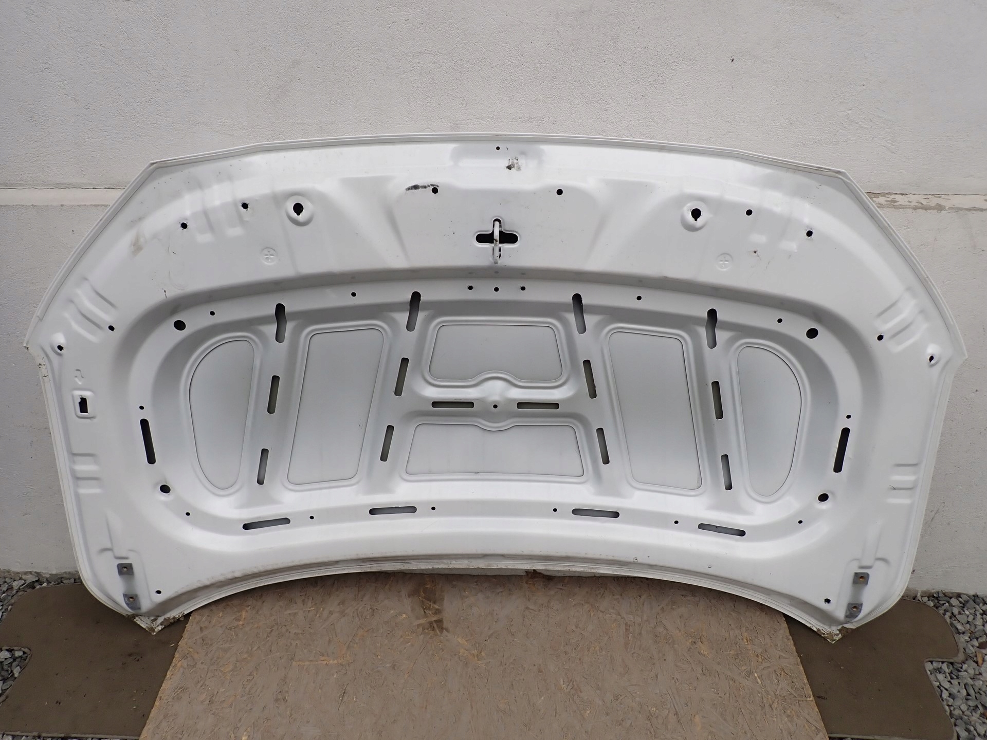bonnet HYUNDAI KONA axis 2017- 66400J9000