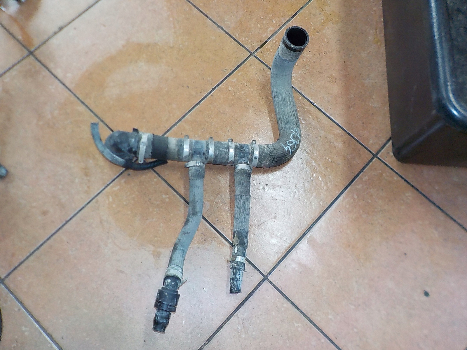 ШЛАНГ ДЛЯ ВОДЫ CORSA F 2008 II