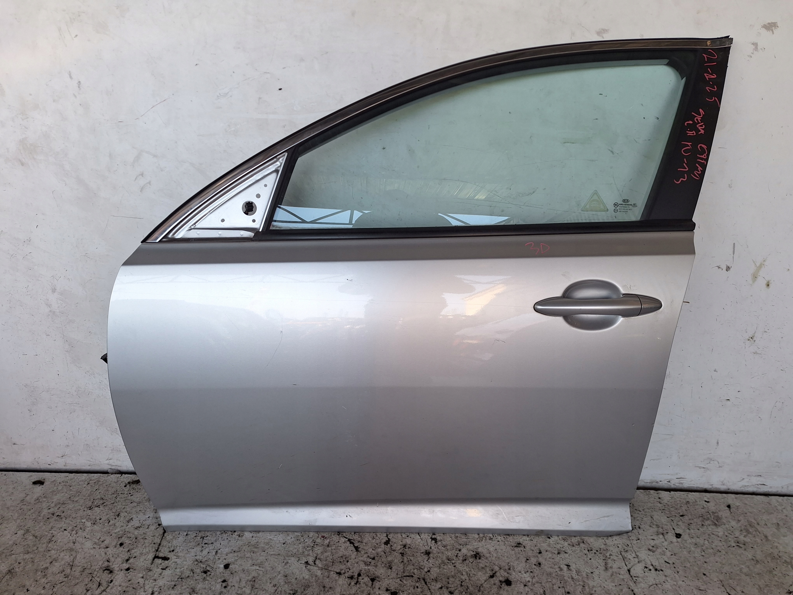 KIA OPTIMA III 10-13 door left front sedan 3D