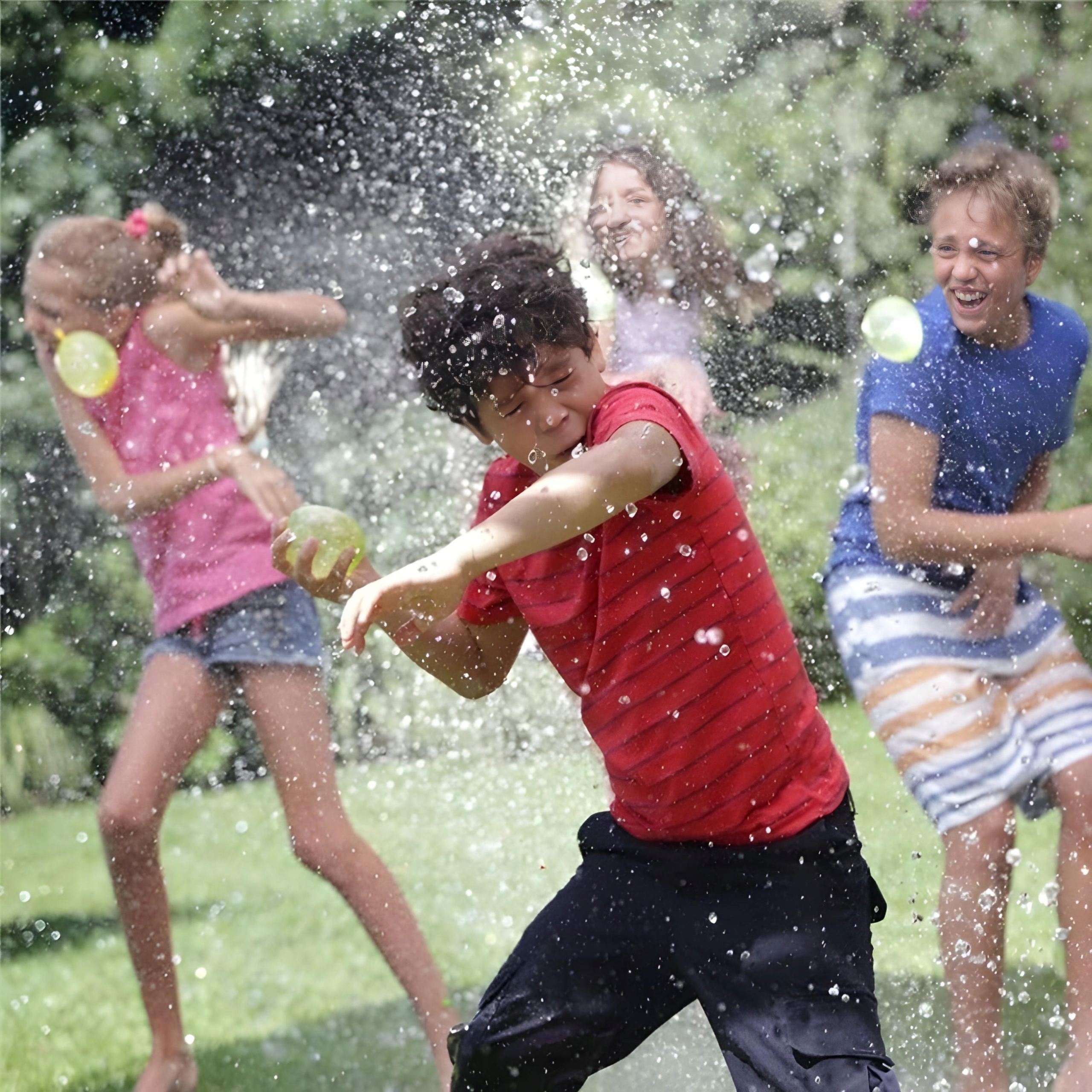 BOMBY WODNE BALONY BALONIKI NA WODĘ AUTOMATYCZNE ZESTAW 1000 ŚMINGUS DYNGUS EAN (GTIN) 5901290991885