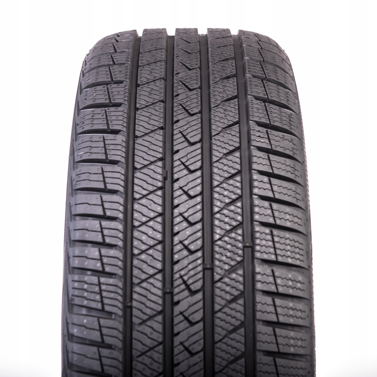 1x Pneumatika 225/55R18 Vredestein Quatrac Pro